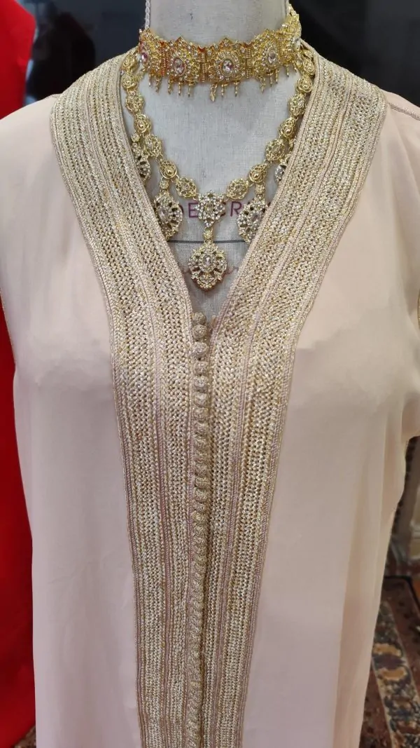 caftan marocain d occasion doublé — photo 5