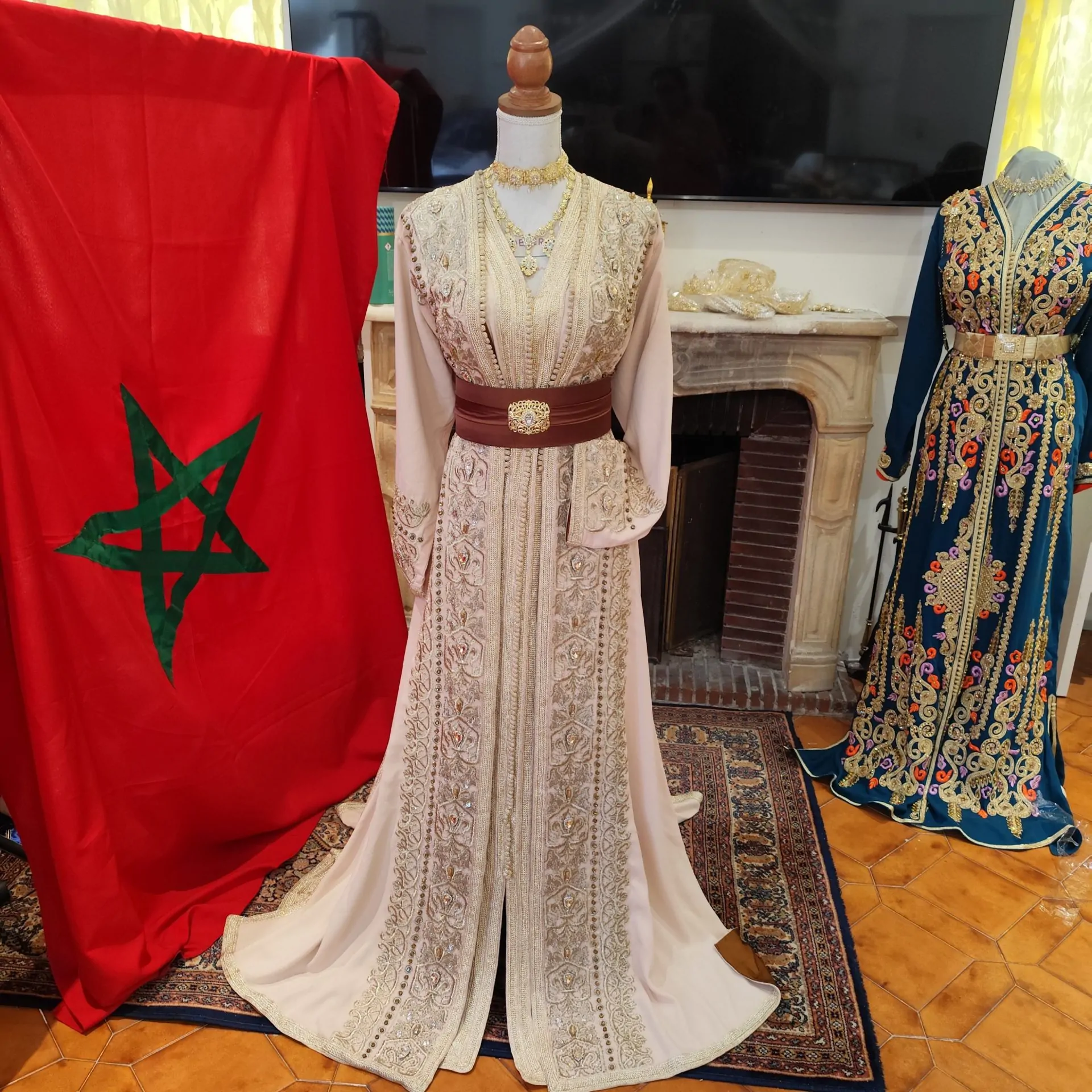 caftan marocain d occasion doublé – Image 10
