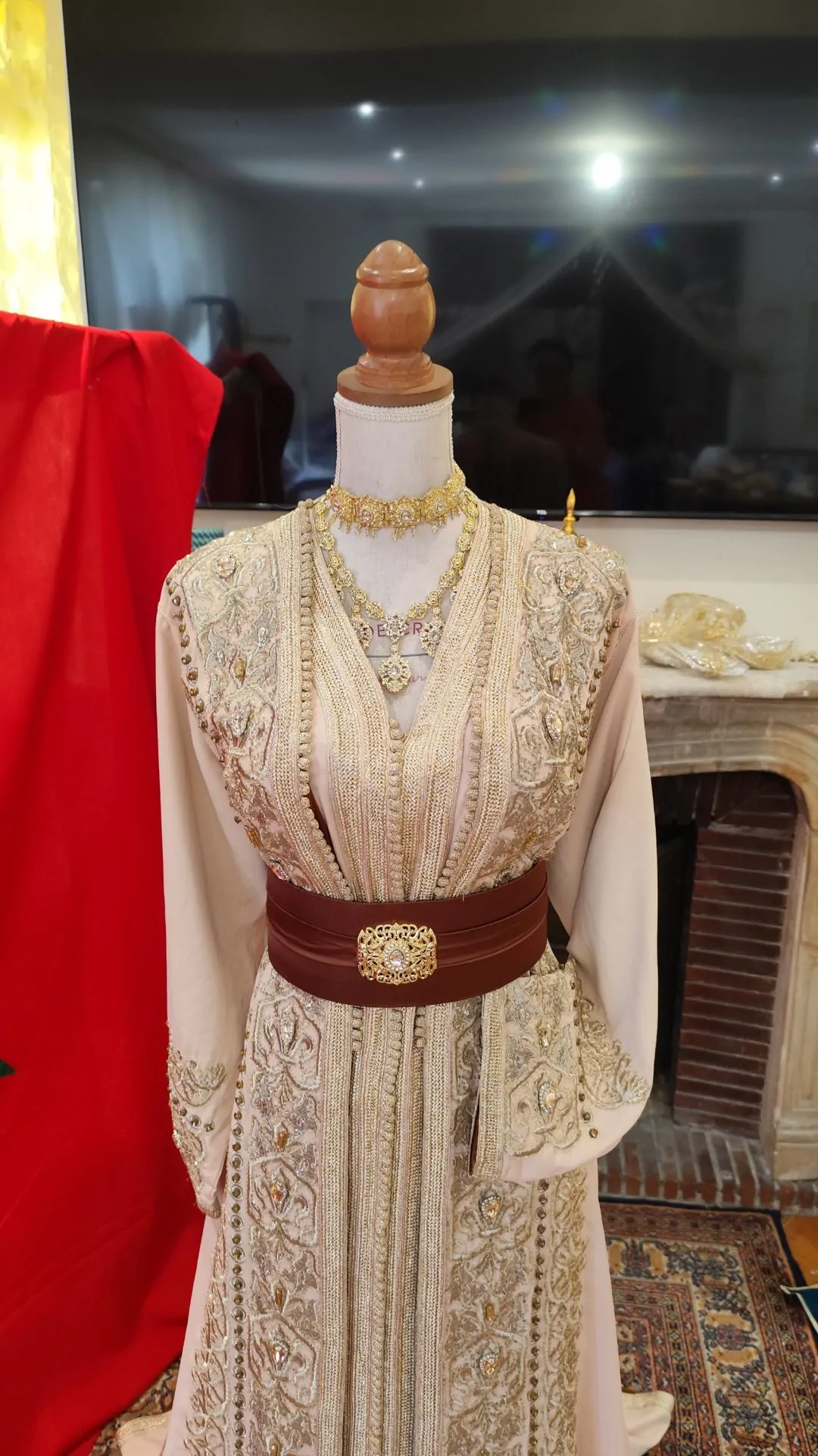 caftan marocain d occasion doublé – Image 3