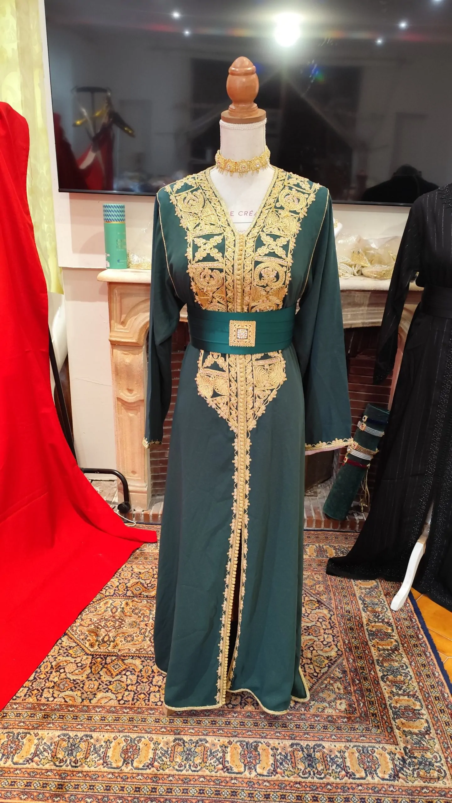 caftan marocain d occasion doublé – Image 2