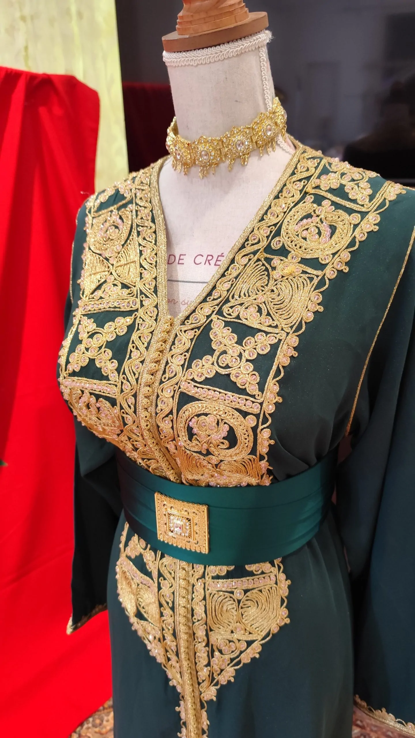 caftan marocain d occasion doublé – Image 8