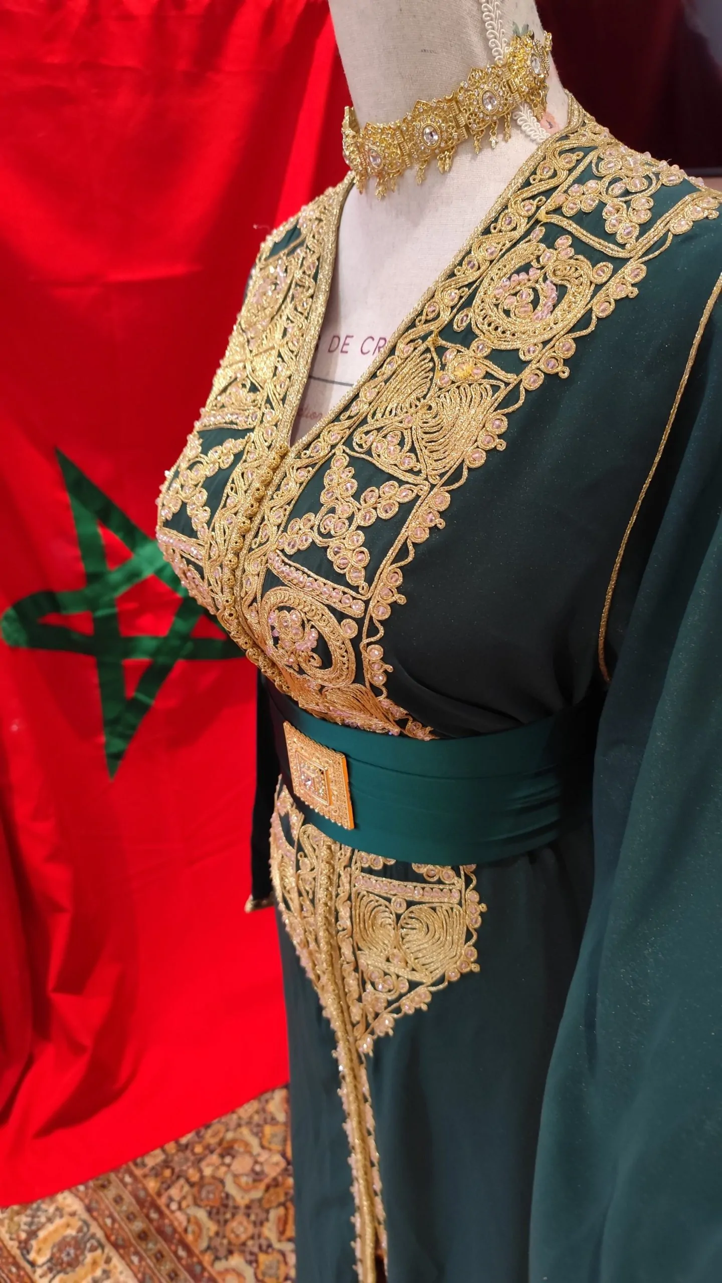 caftan marocain d occasion doublé – Image 4
