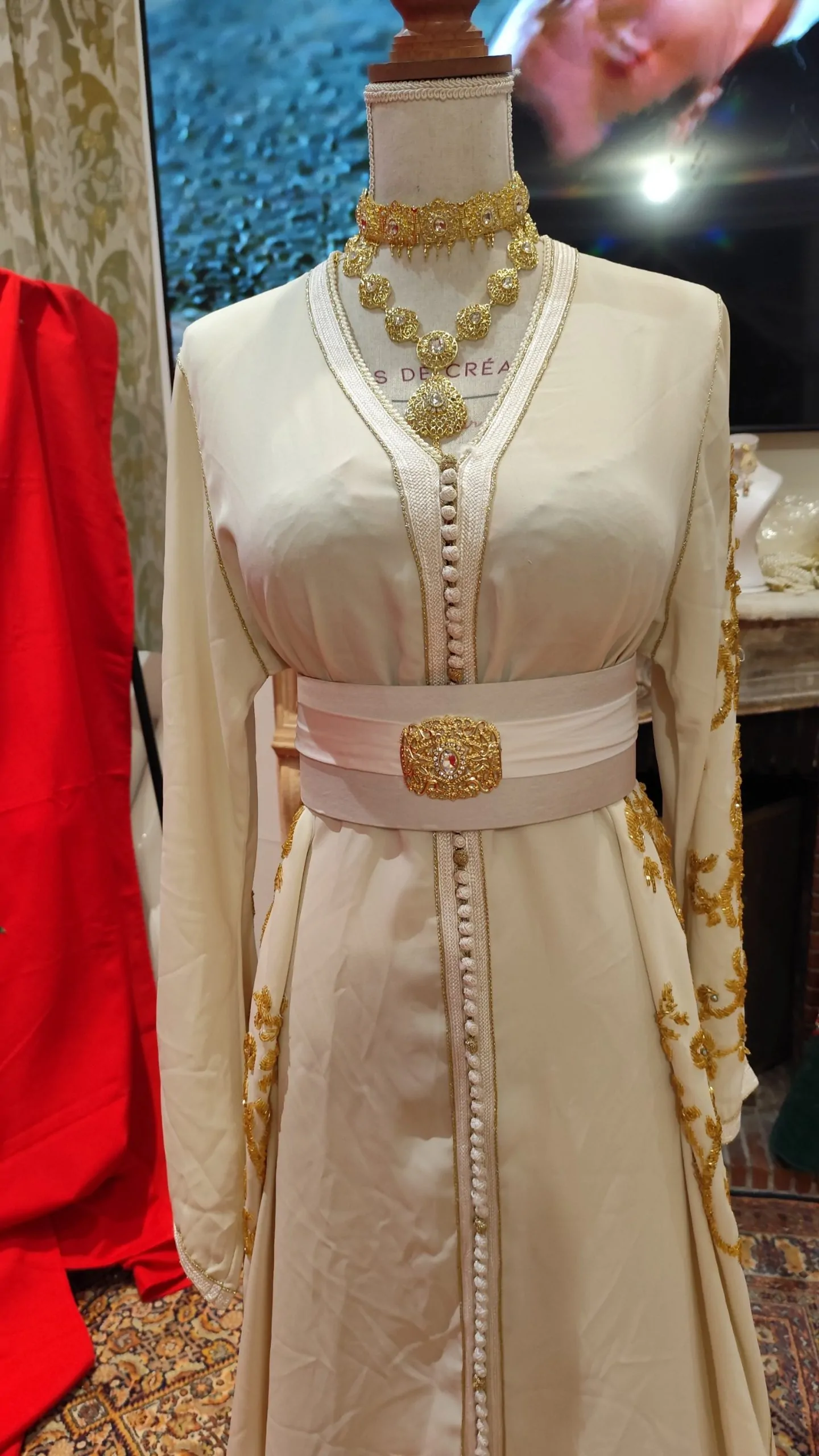 caftan marocain d occasion – Image 4