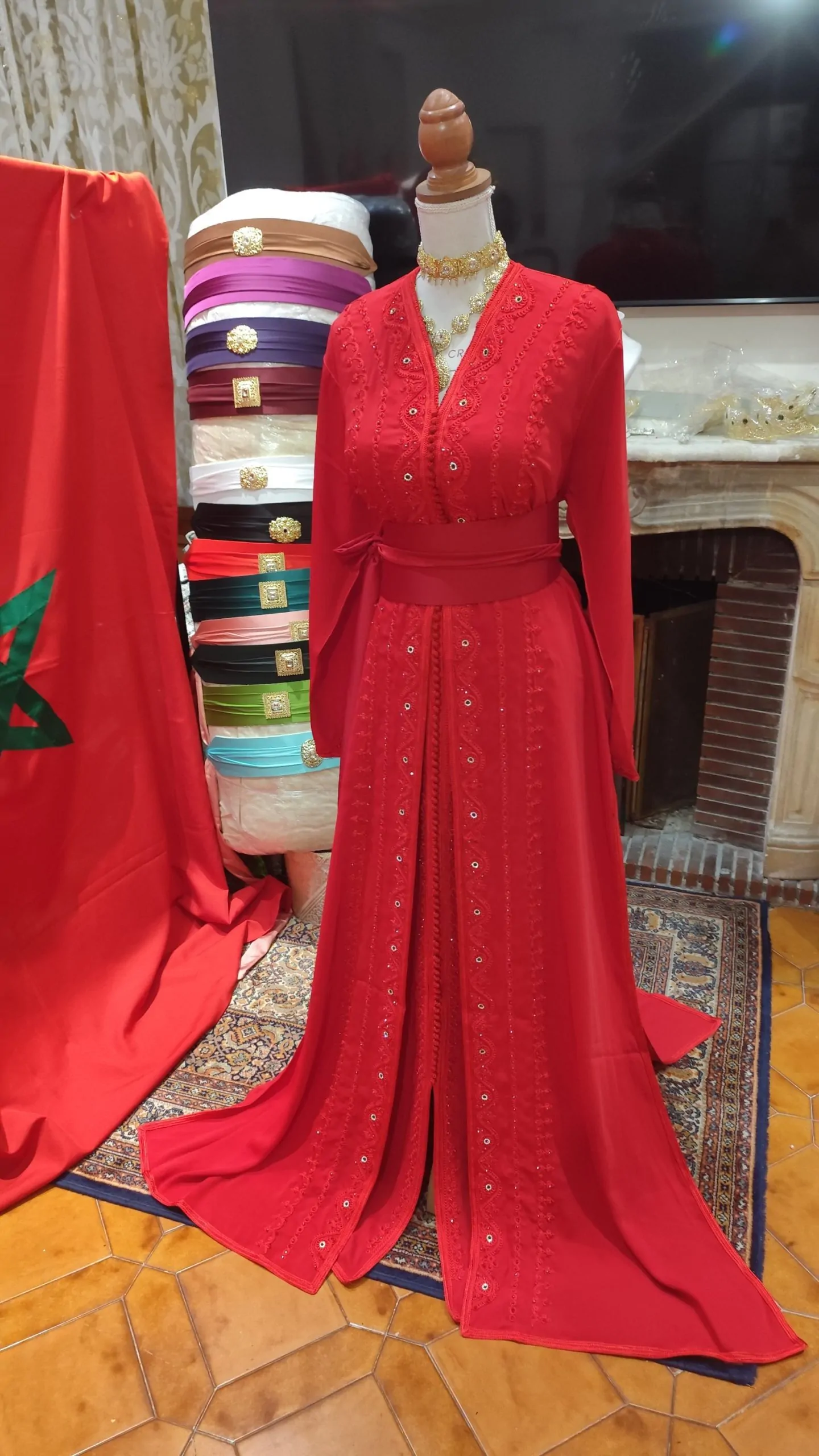 caftan marocain neuf grande taille - Takchita deux pièces – Image 11