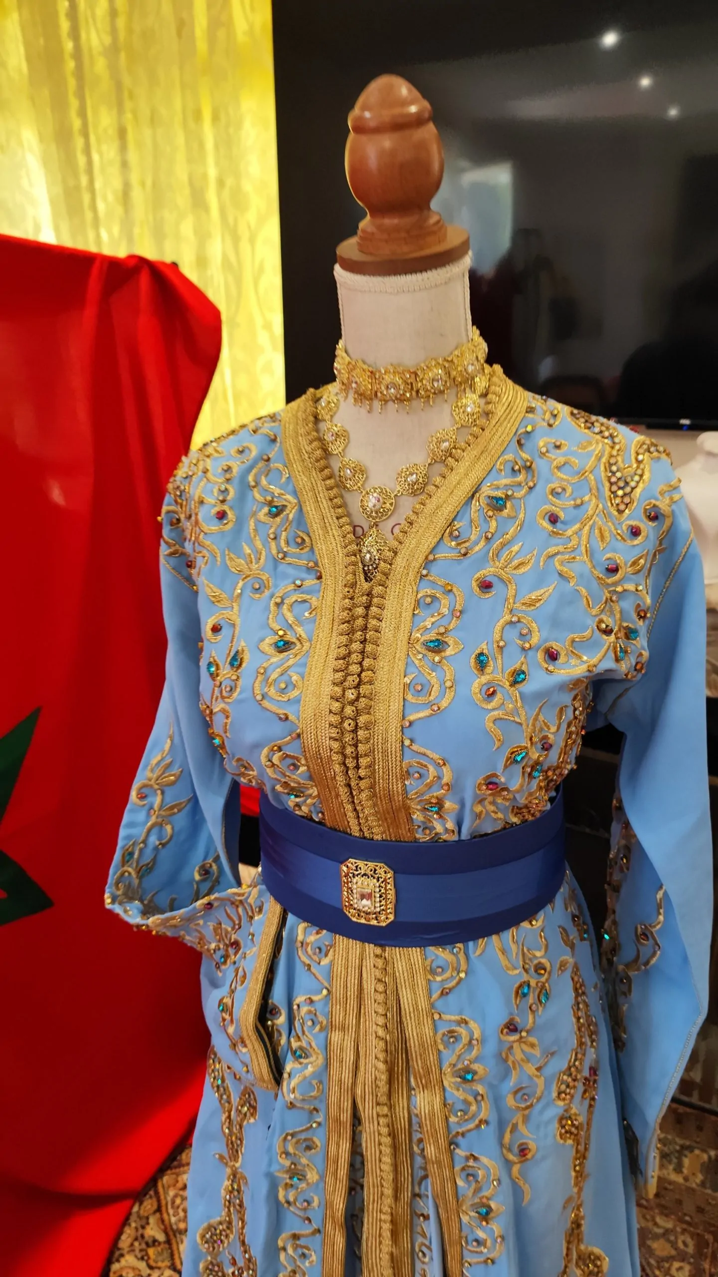 caftan marocain neuf - Takchita deux pièces – Image 5