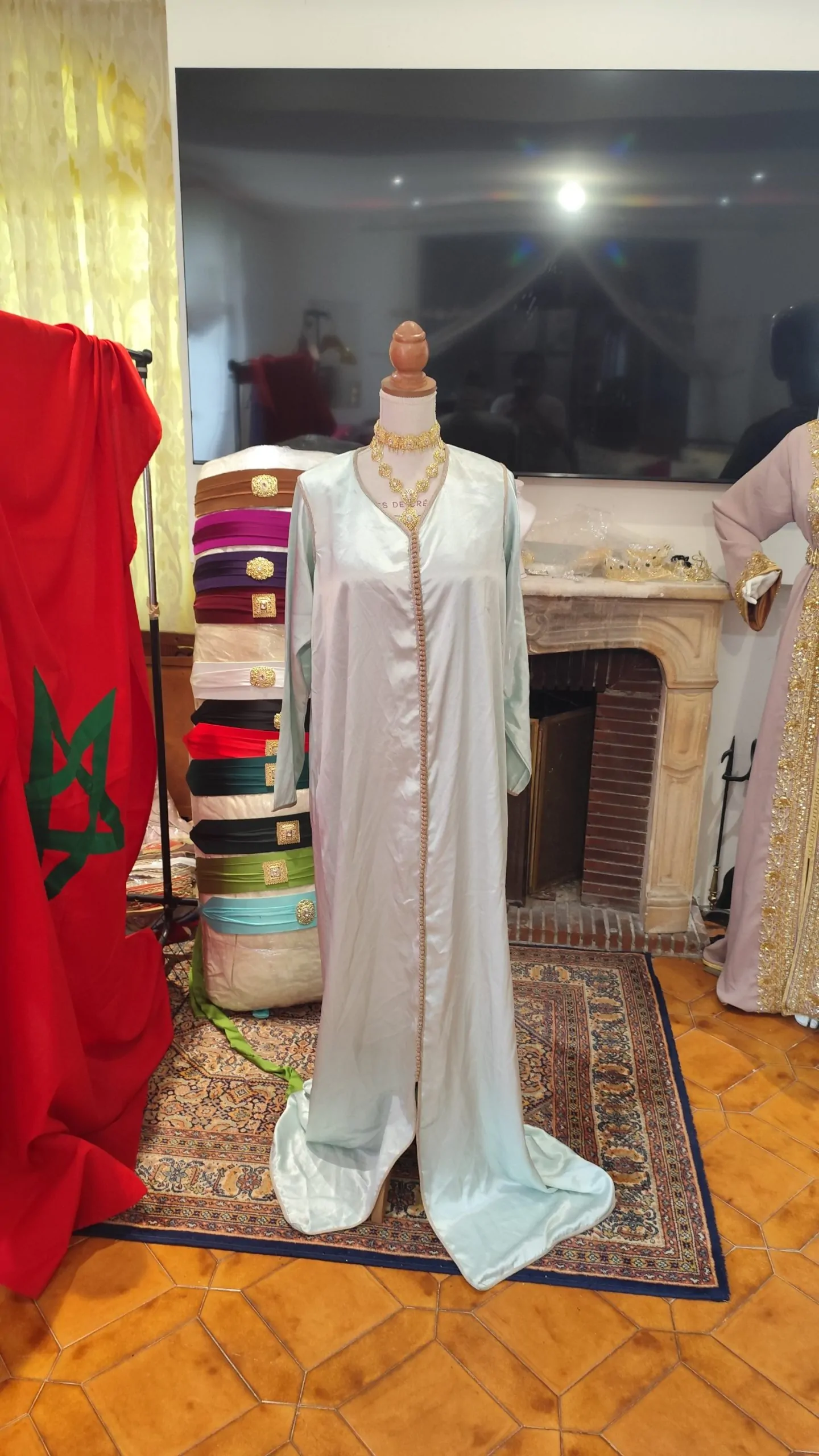 caftan marocain d occasion – Image 4