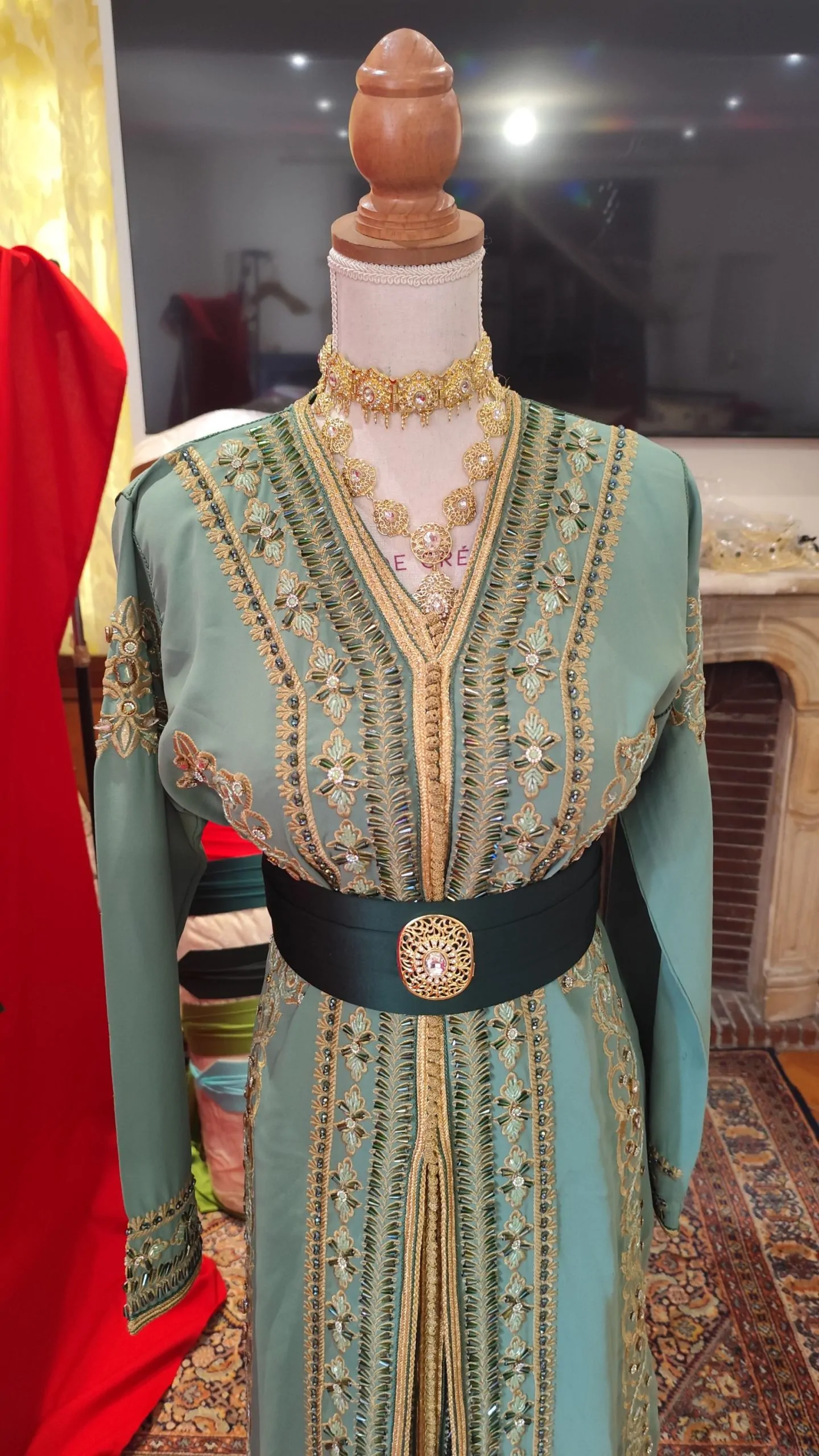 caftan marocain d occasion – Image 4