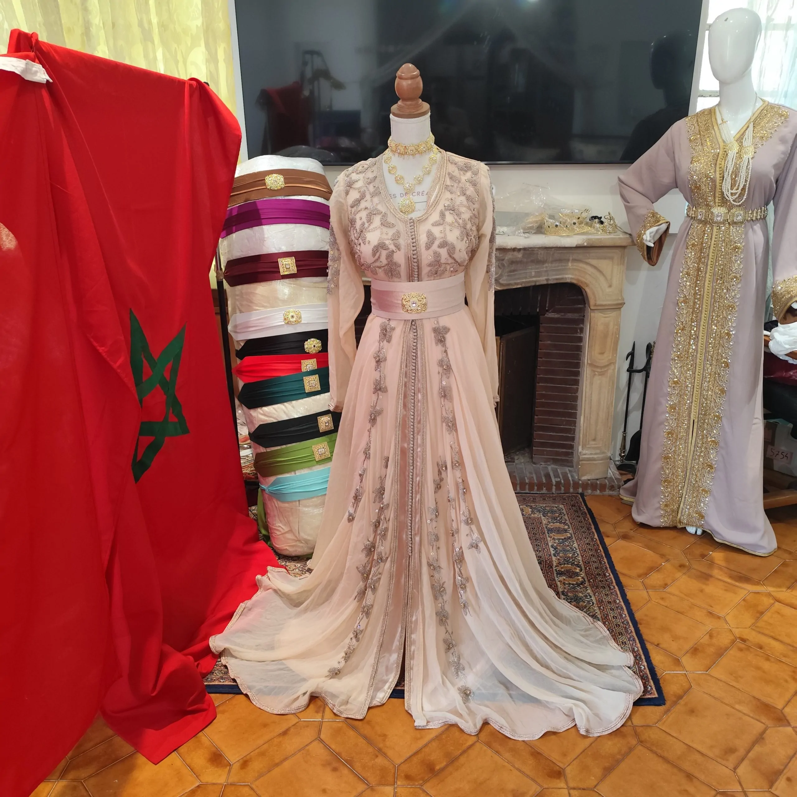 caftan marocain d occasion – Image 11