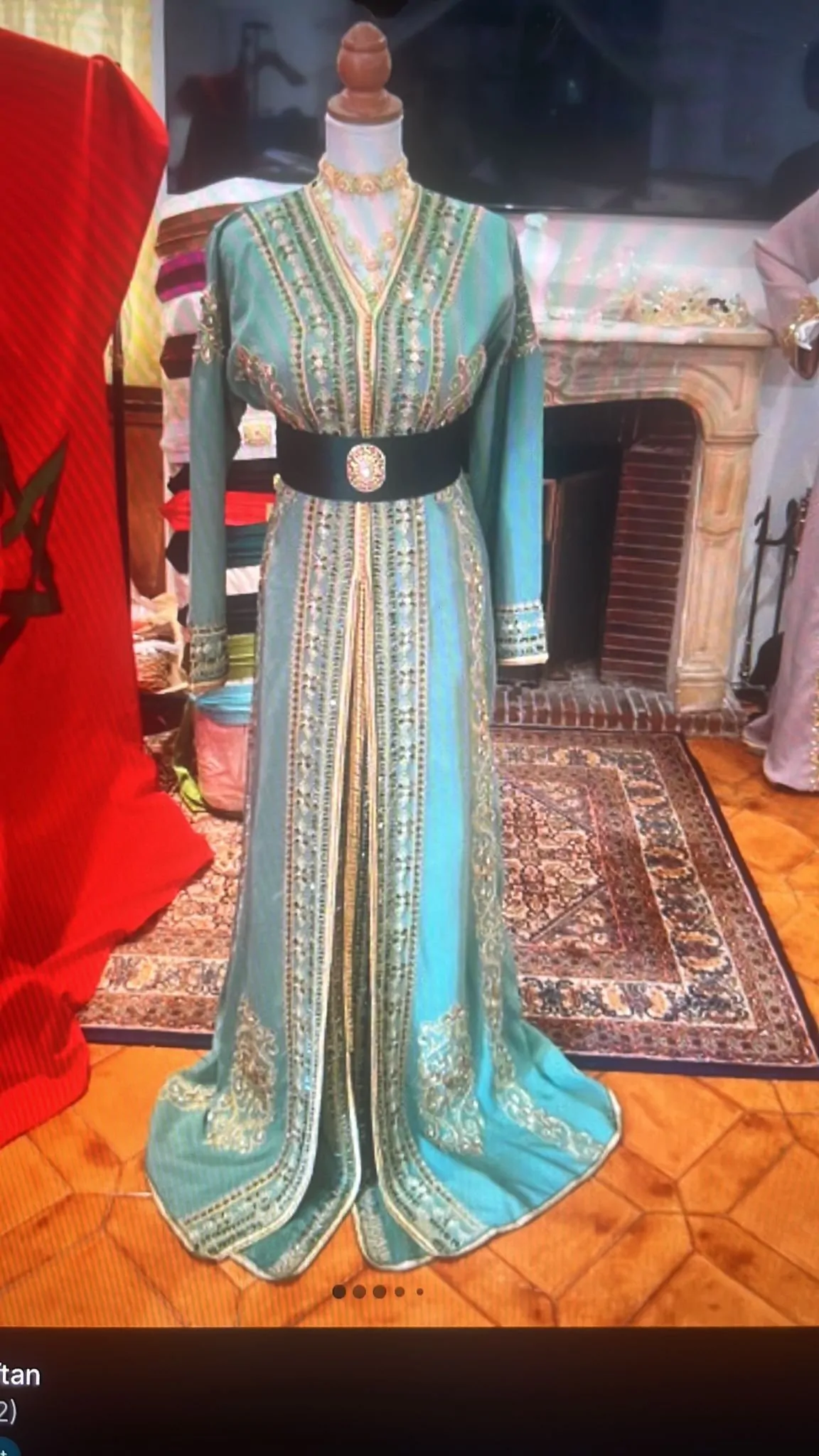 caftan marocain deux pièces avec ceinture
