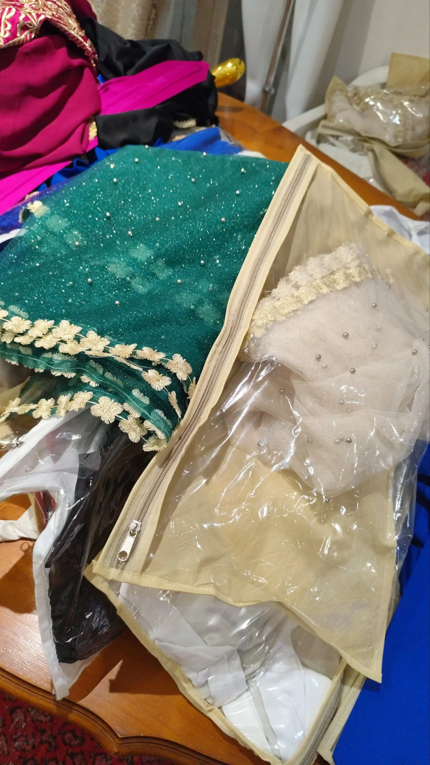 deux voiles avance sur commande