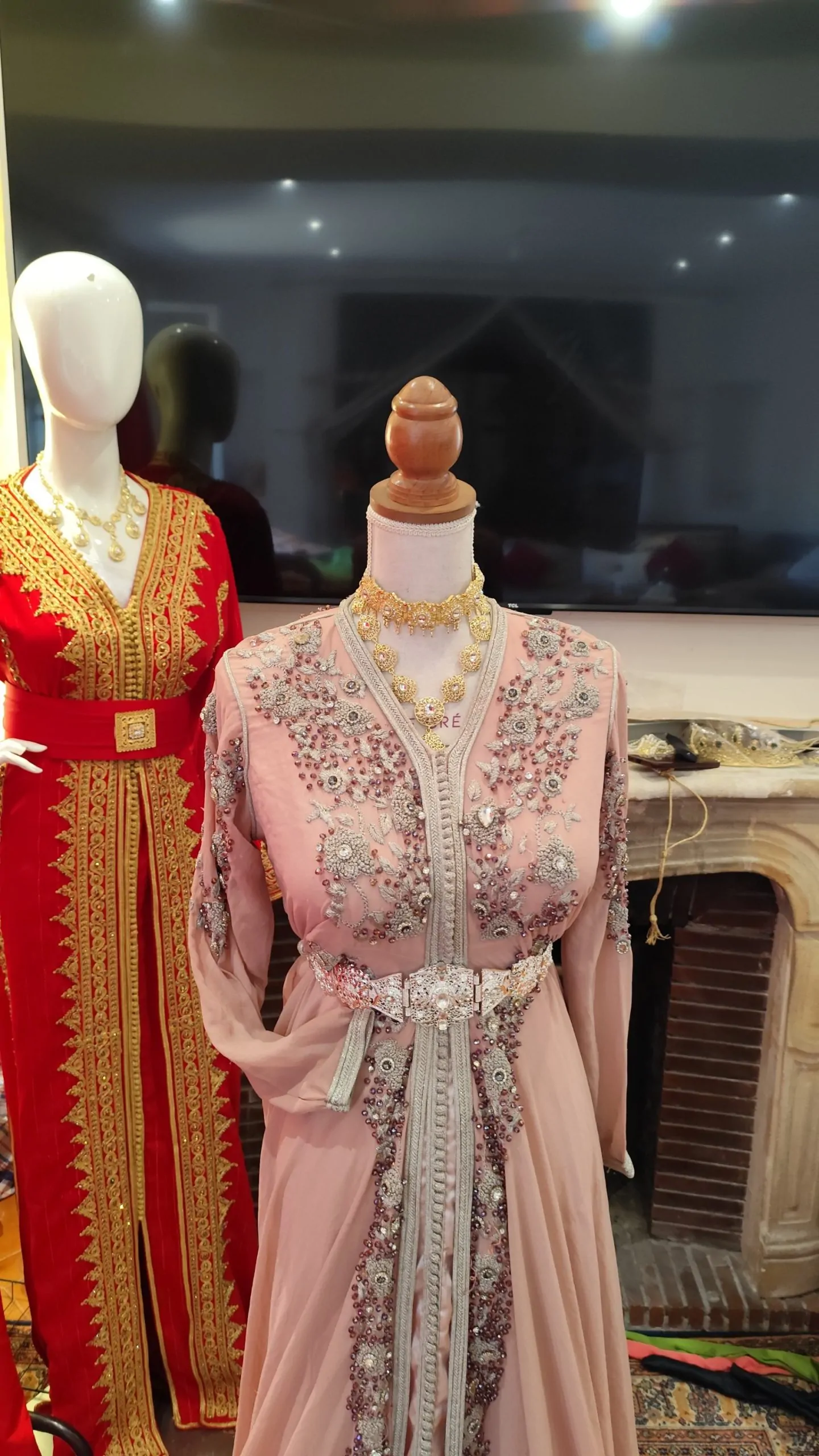 caftan marocain d occasion – Image 4