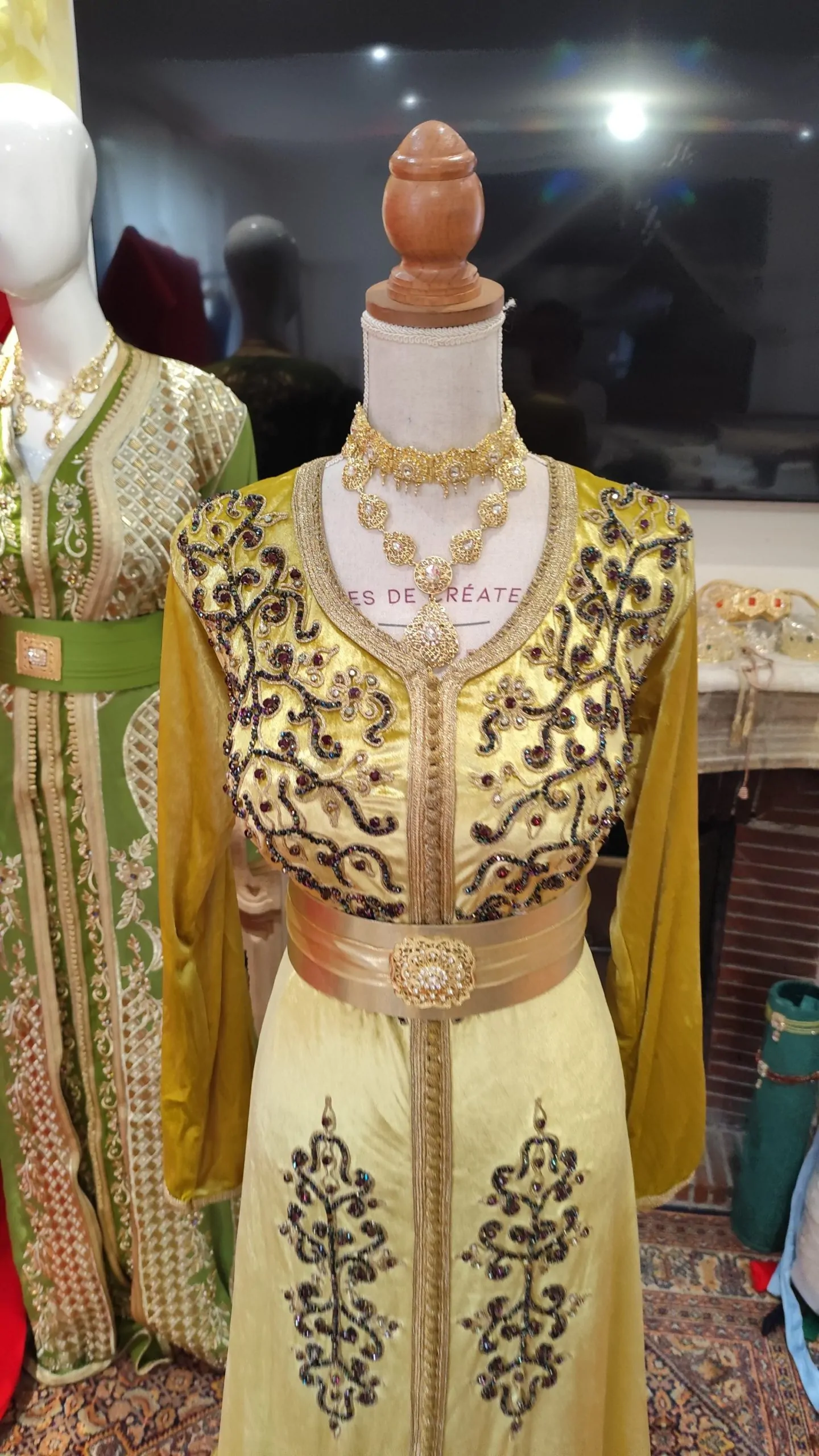 caftan marocain d occasion – Image 10