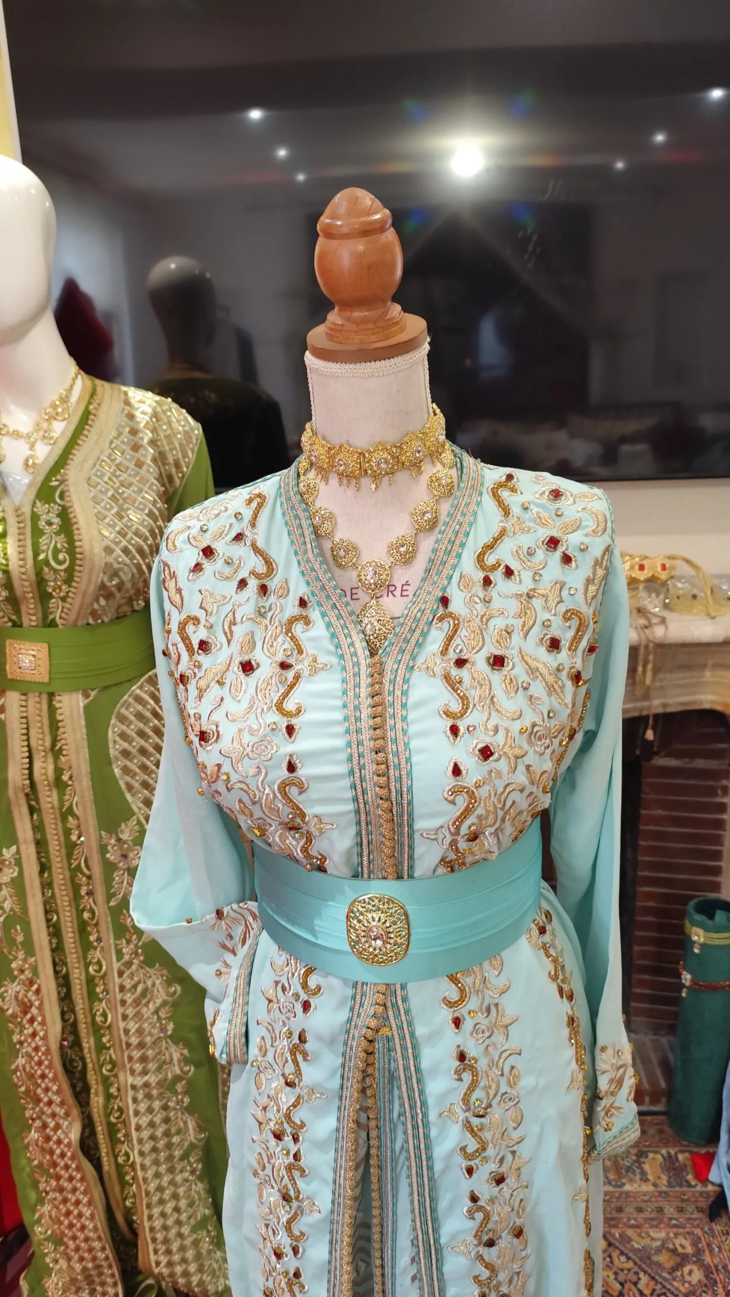 caftan marocain d occasion – Image 8