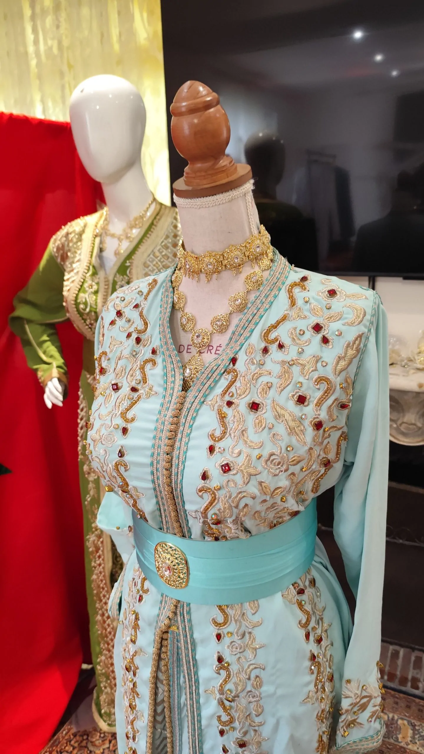 caftan marocain d occasion – Image 9