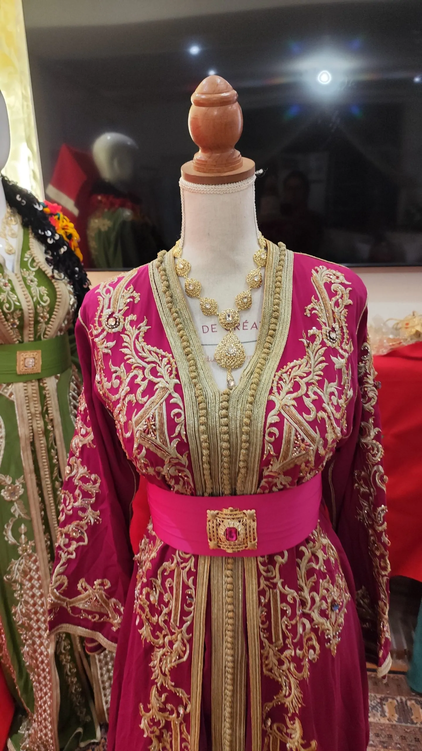caftan marocain d occasion – Image 4