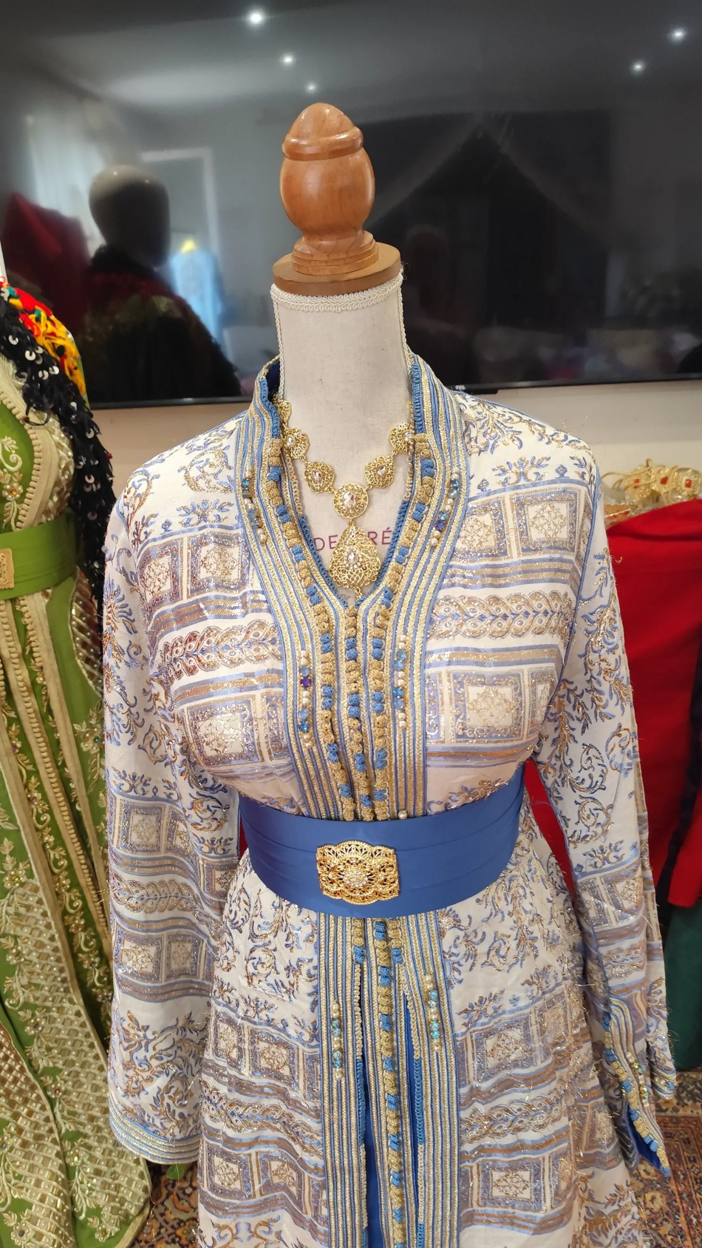 caftan marocain doublé très bon état – Image 9