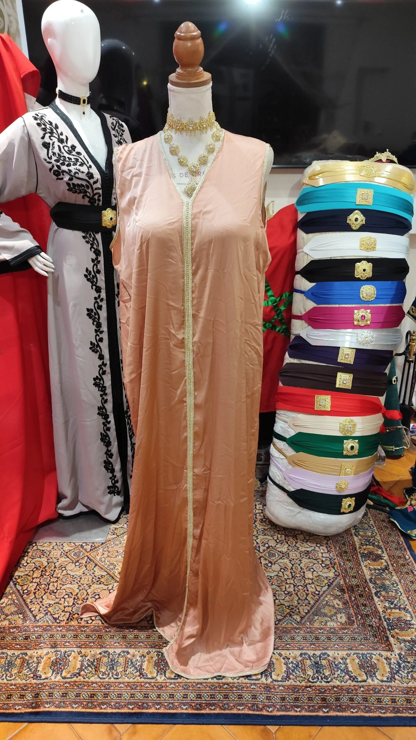 caftan marocain d occasion – Image 2