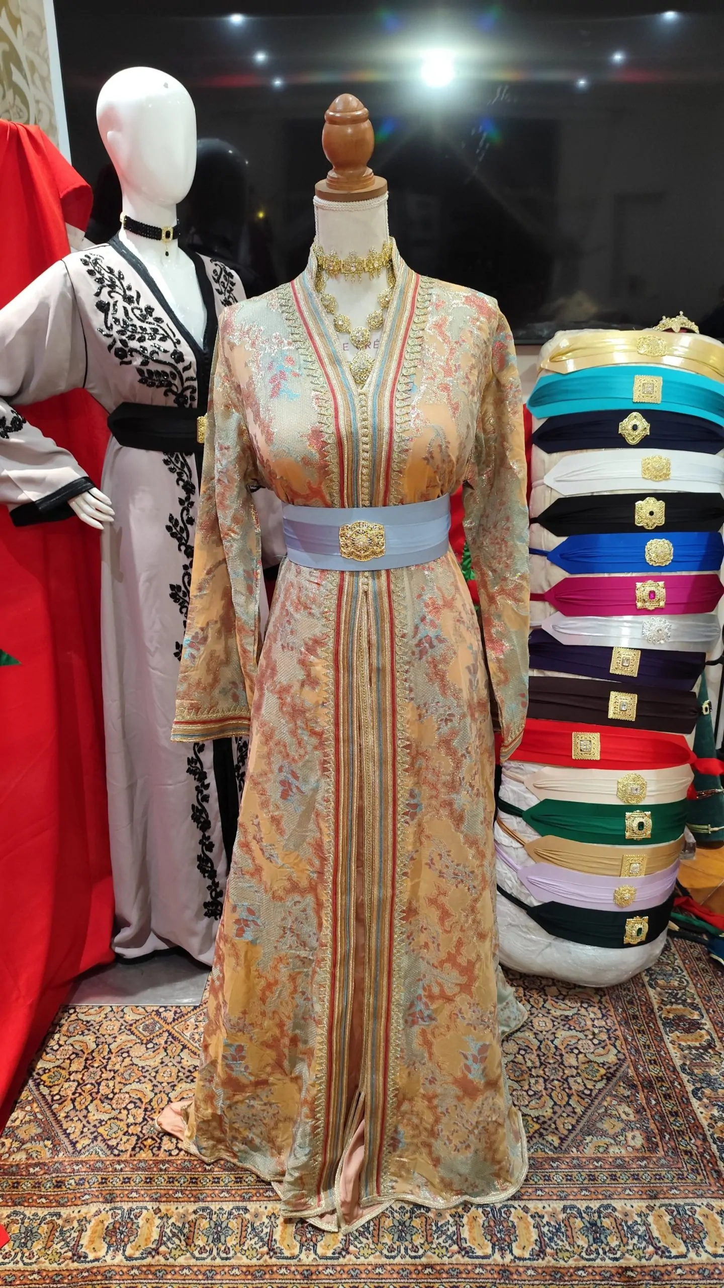caftan marocain d occasion – Image 7