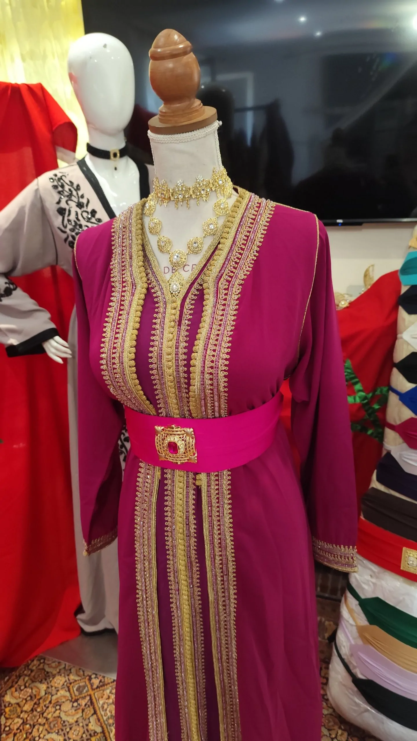 caftan marocain d occasion plus la ceinture – Image 9