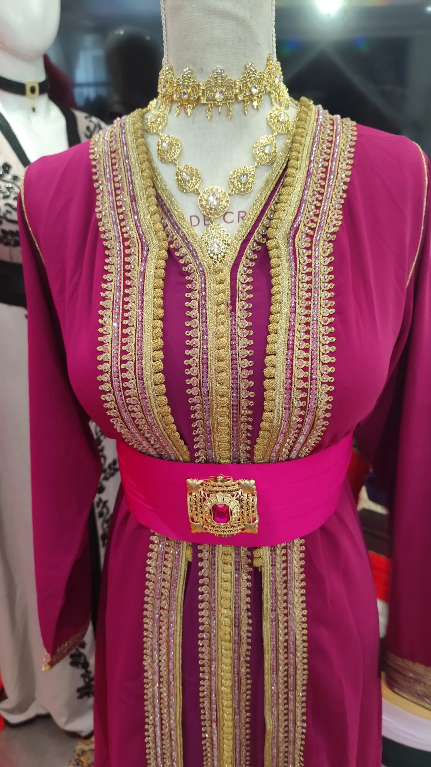 caftan marocain d occasion plus la ceinture – Image 2