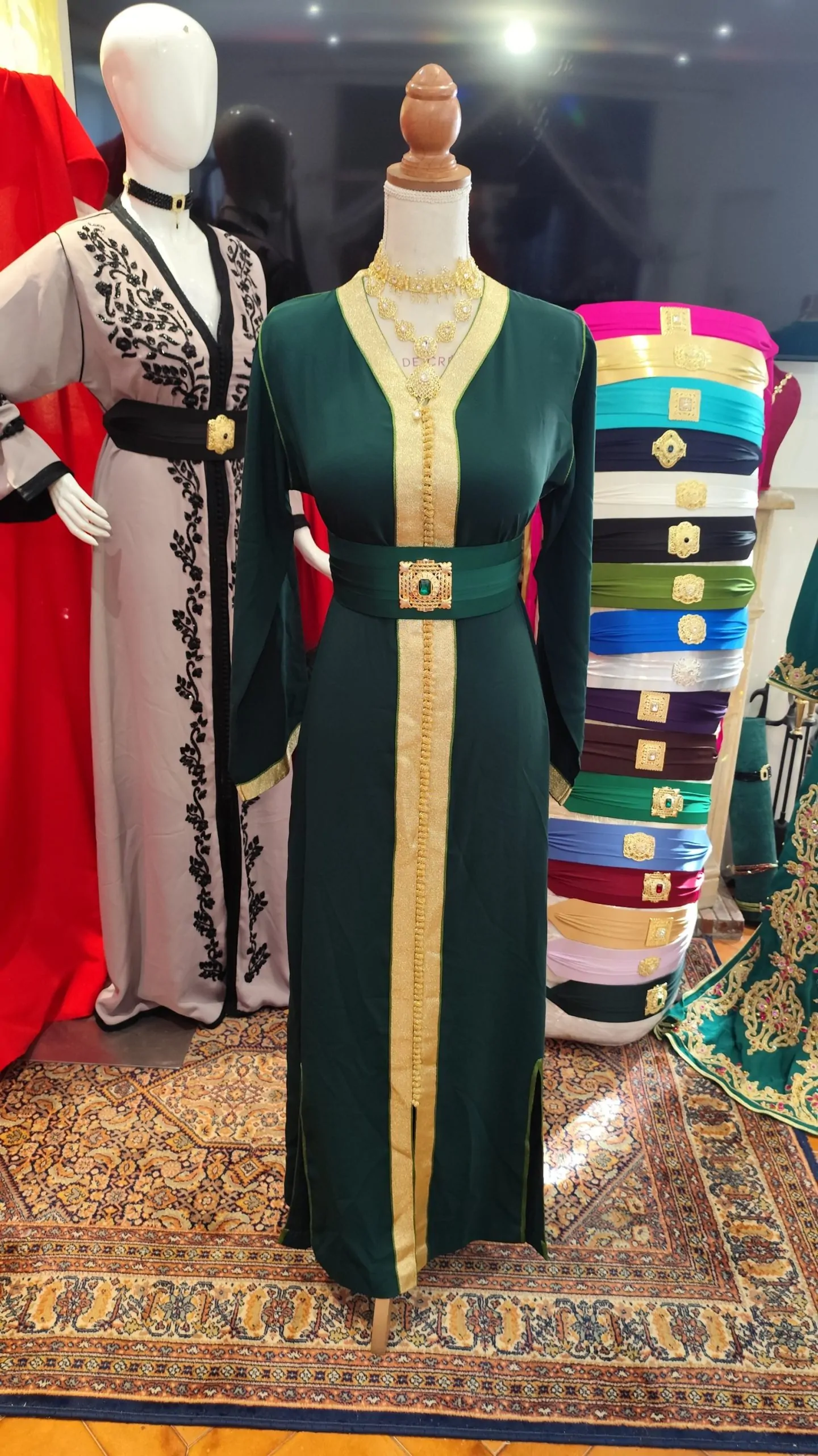 caftan marocain porté une fois – Image 9