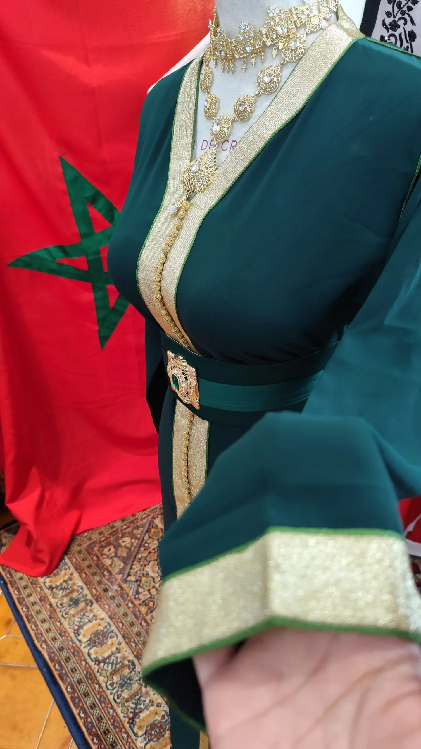 caftan marocain porté une fois – Image 2