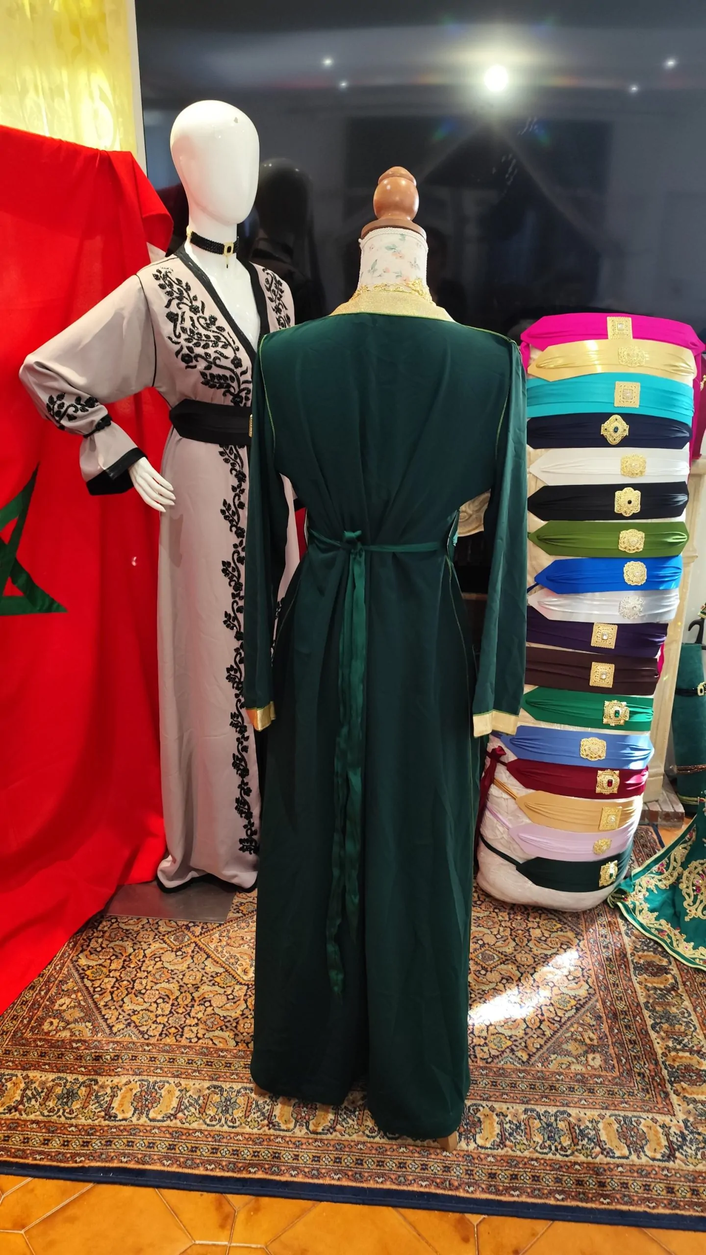 caftan marocain porté une fois – Image 8