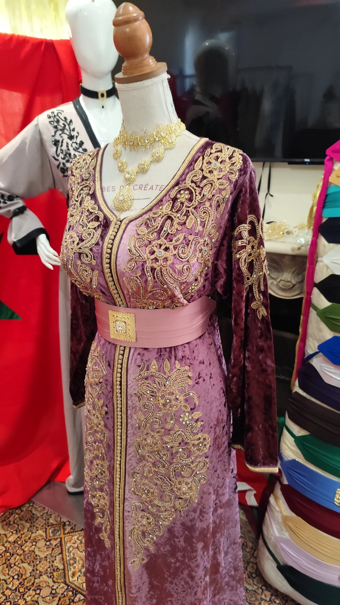 caftan marocain porté une fois – Image 6