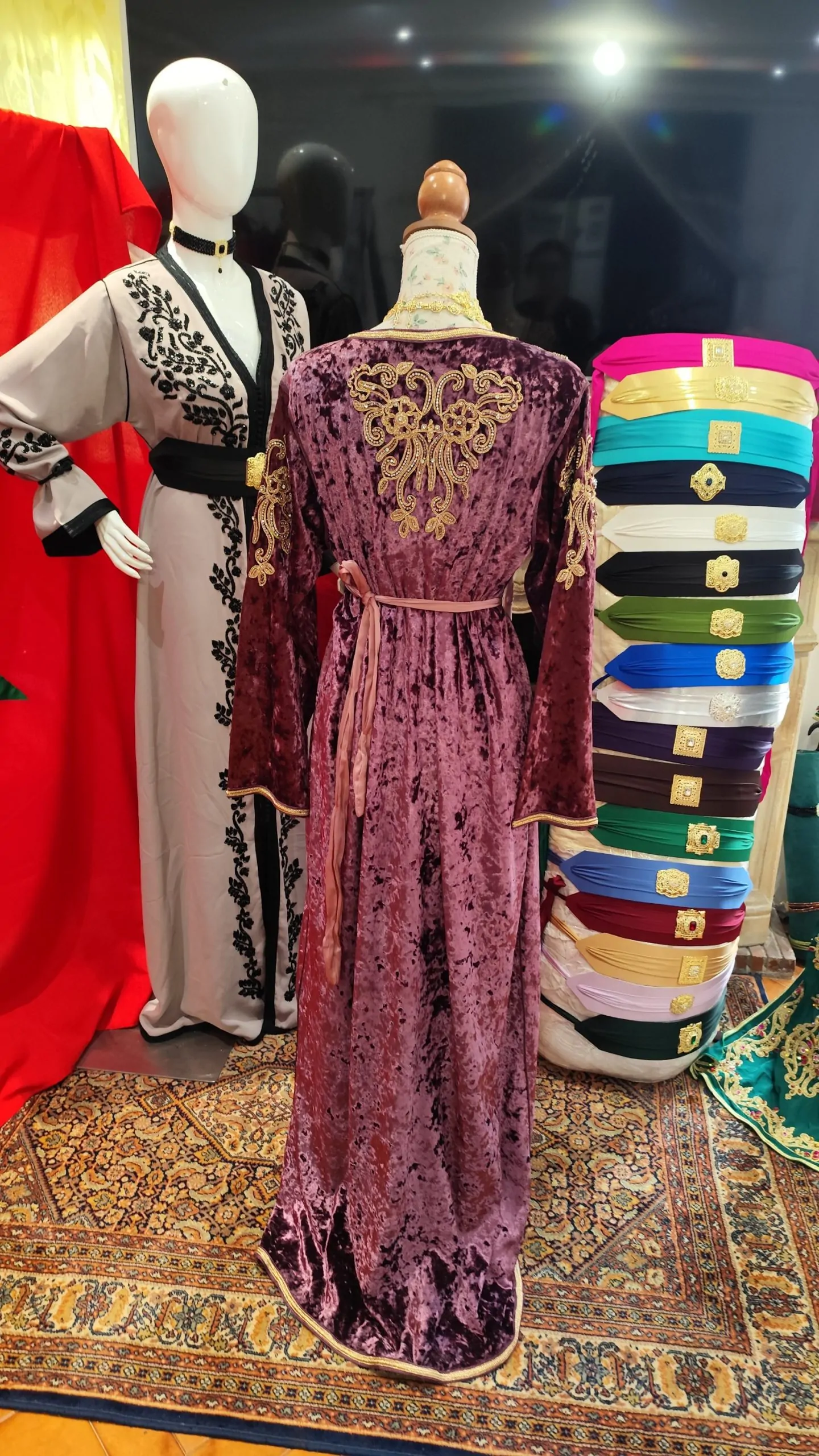 caftan marocain porté une fois – Image 2