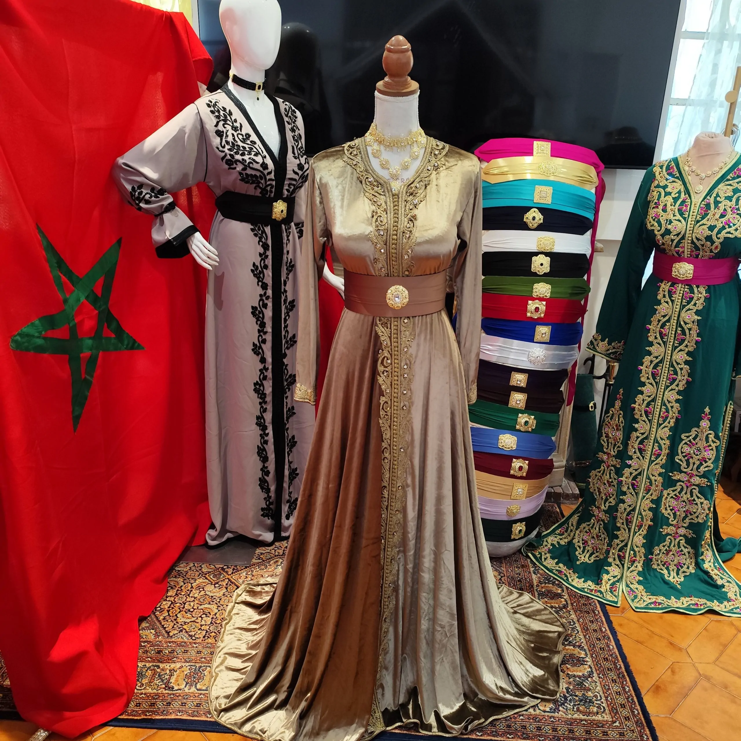 caftan marocain porté une fois