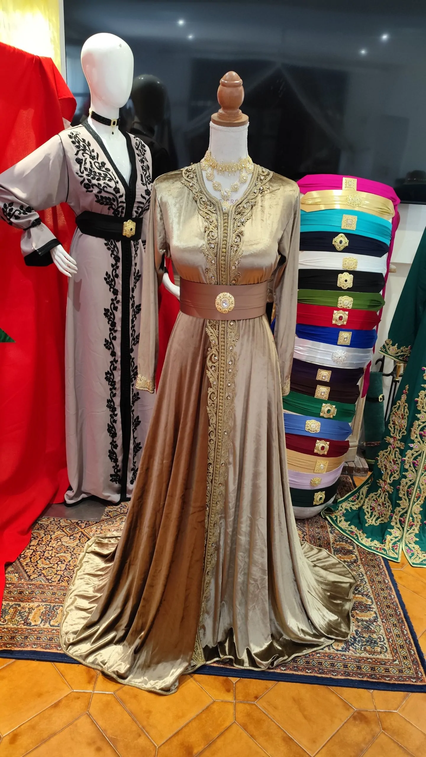 caftan marocain porté une fois – Image 10