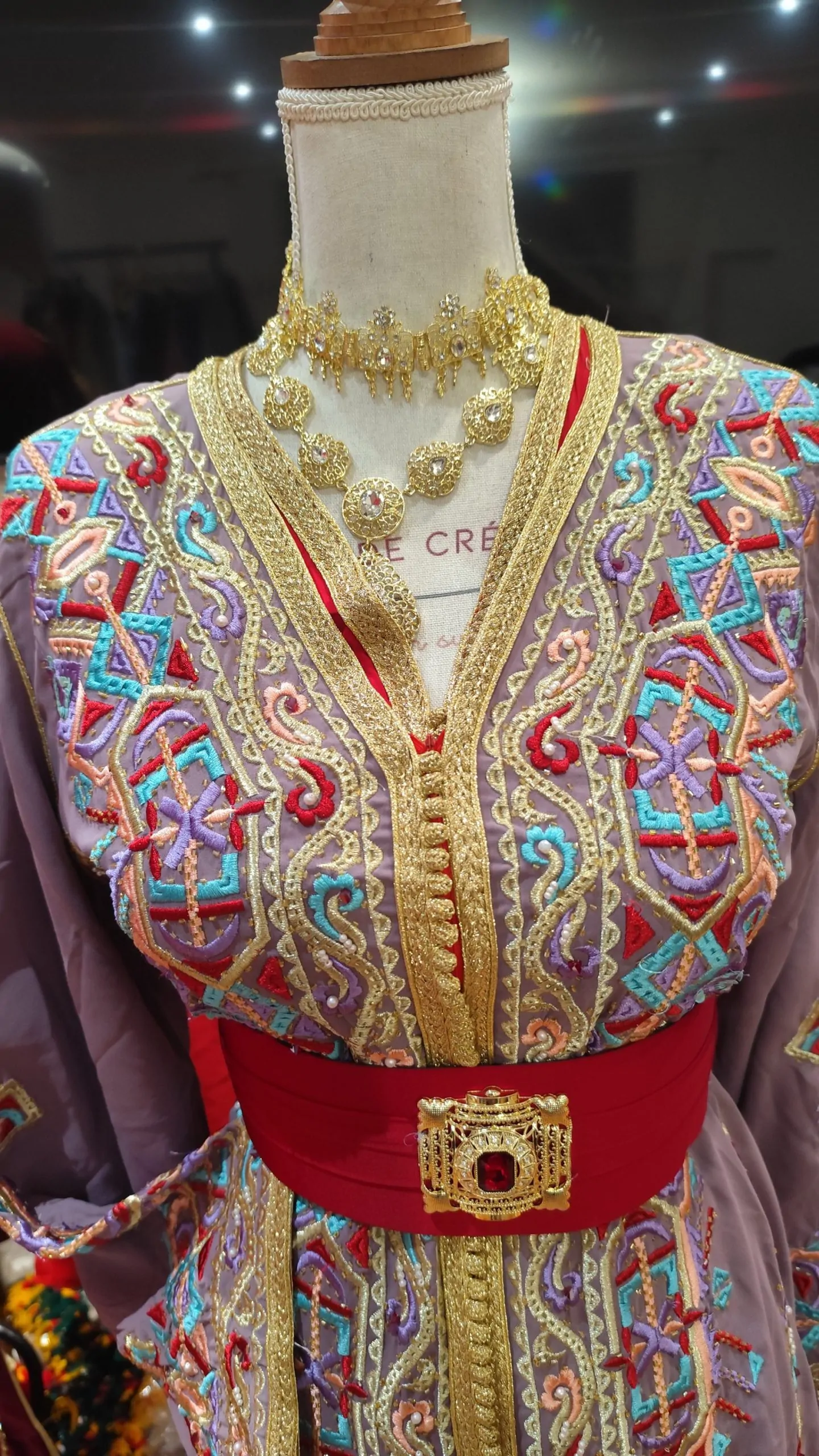 caftan marocain d occasion – Image 2