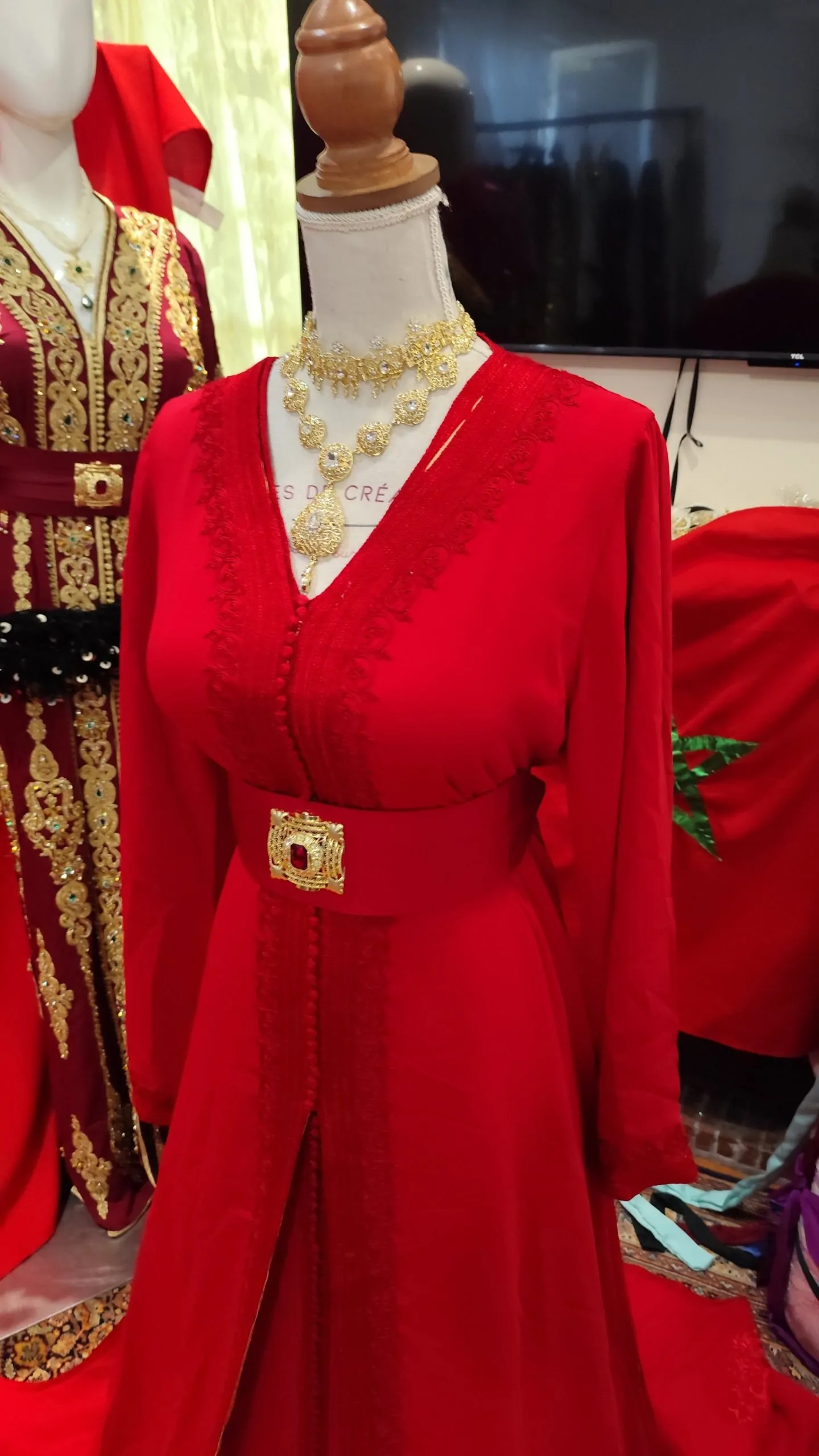 caftan marocain d occasion avec la ceinture – Image 4