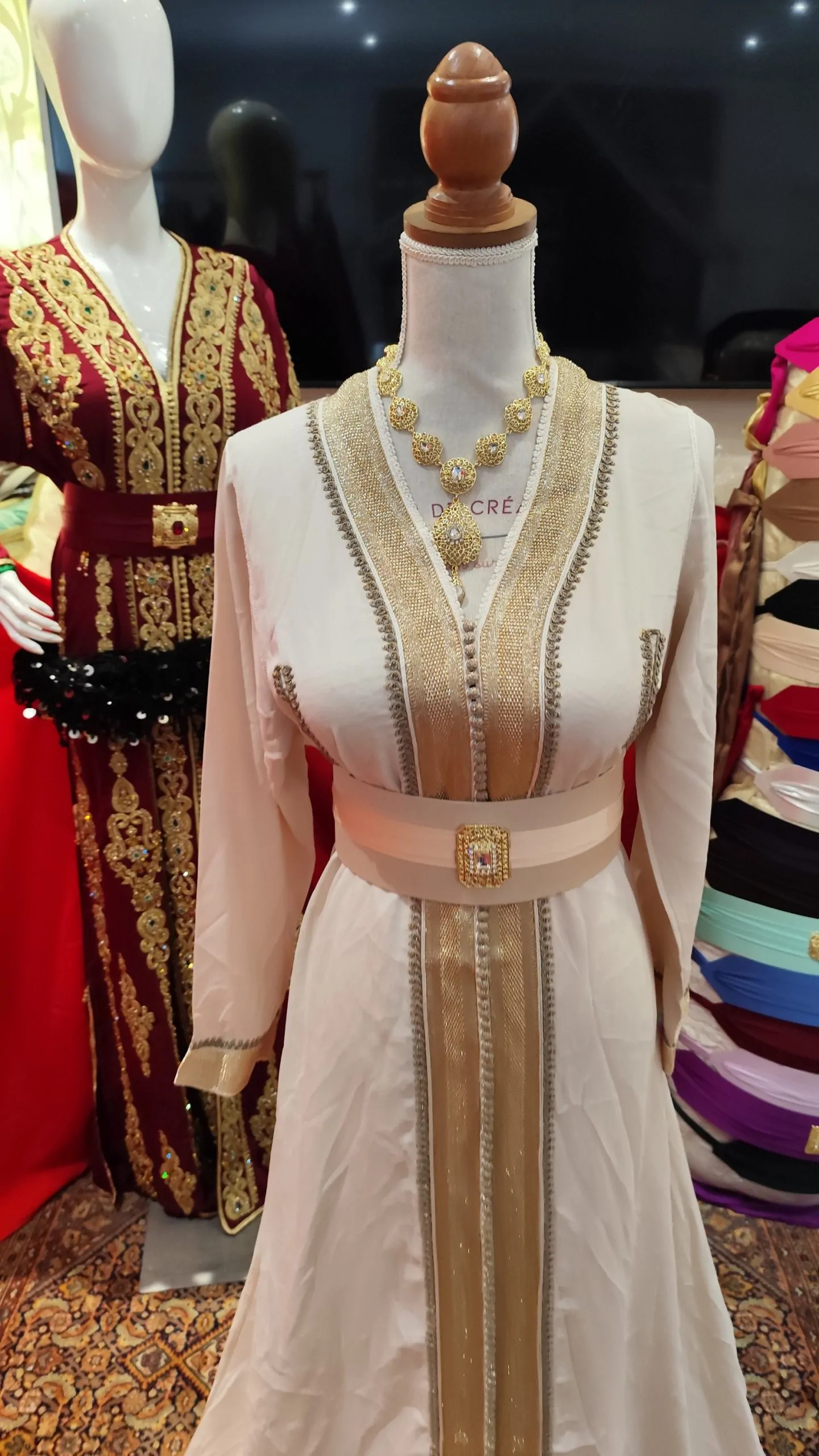caftan marocain d occasion – Image 4