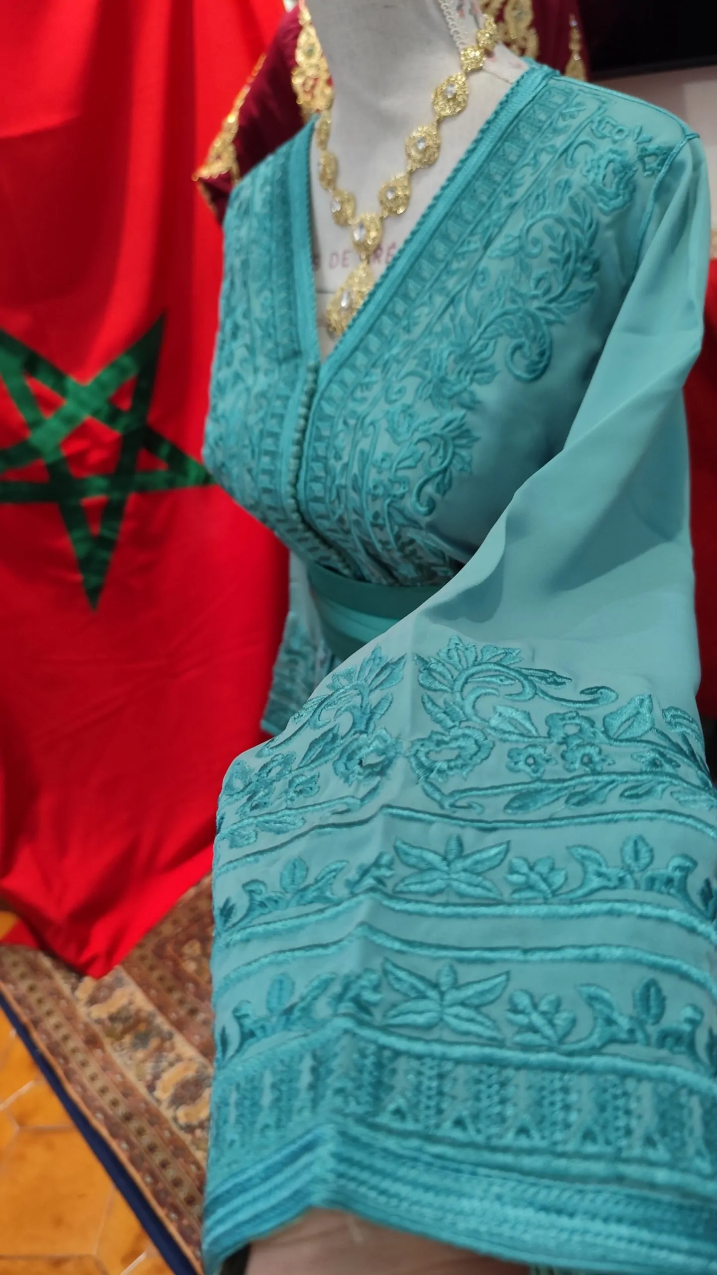 caftan marocain neuf avec ceinture – Image 3