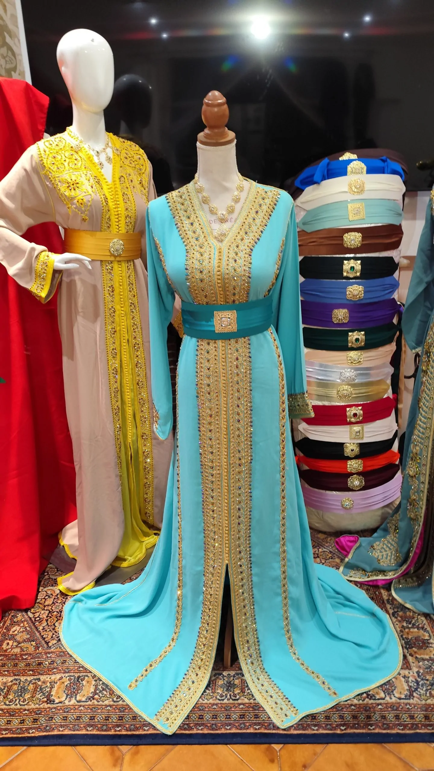 caftan marocain modèle d exposition – Image 6