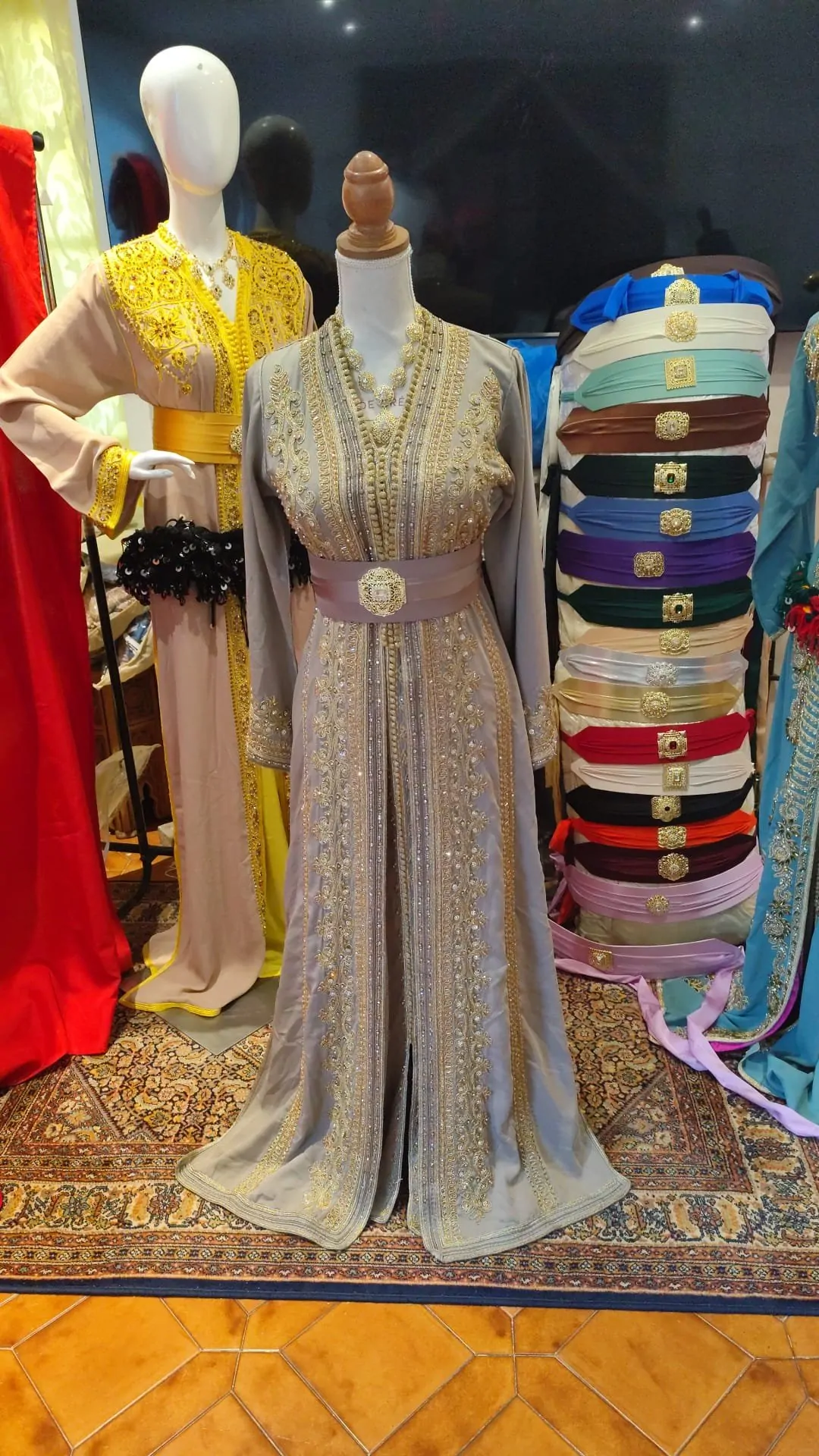 caftan marocain d occasion avec ceinture
