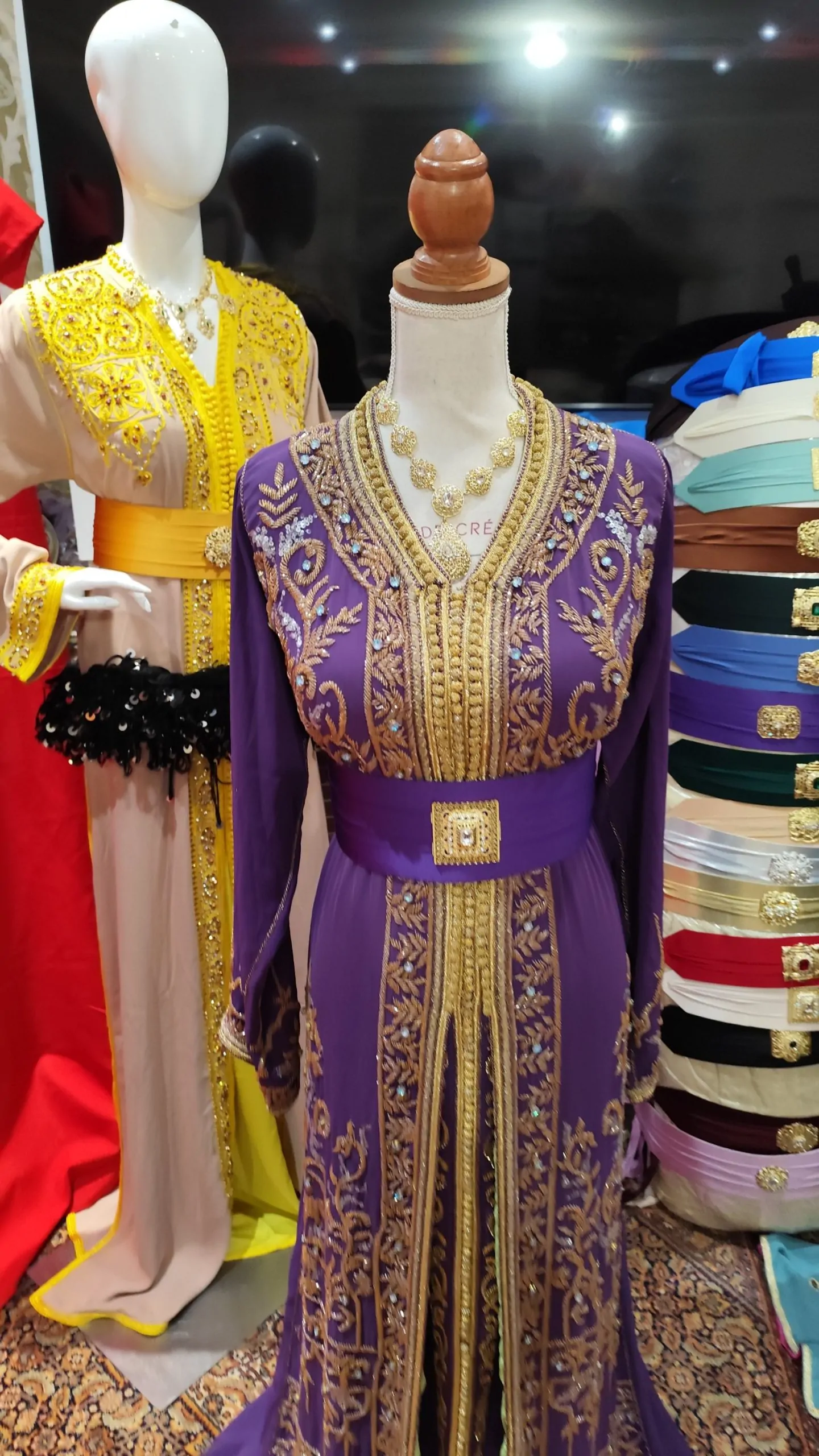 caftan marocain d occasion doublé – Image 4