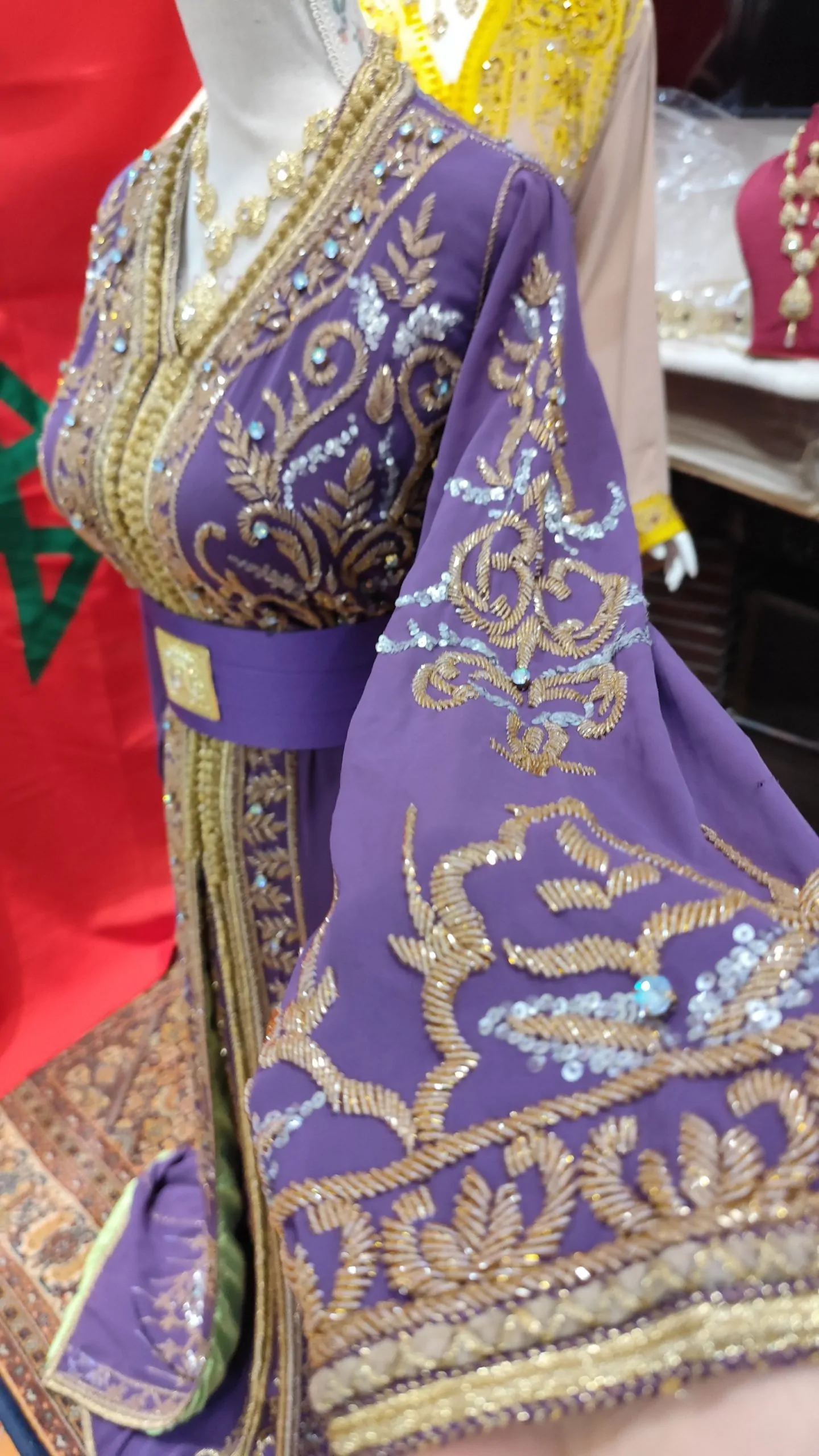 caftan marocain d occasion doublé – Image 6