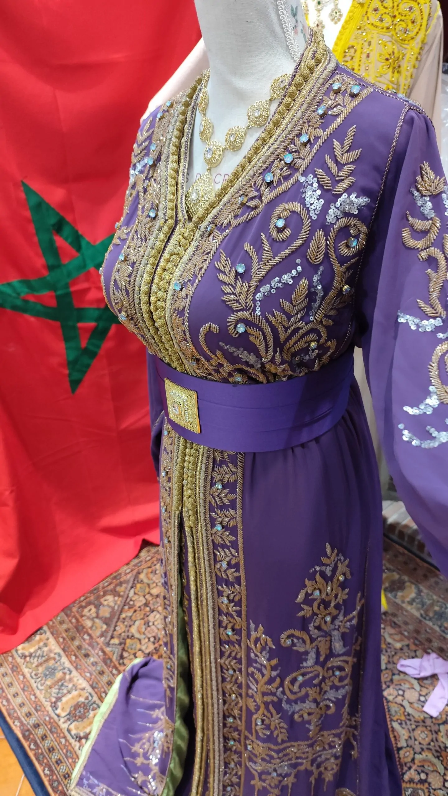 caftan marocain d occasion doublé – Image 12