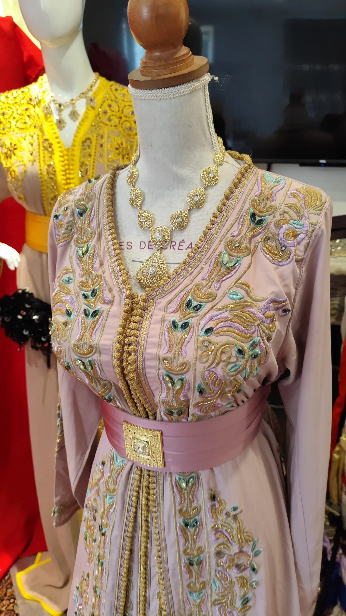 caftan marocain d occasion – Image 7