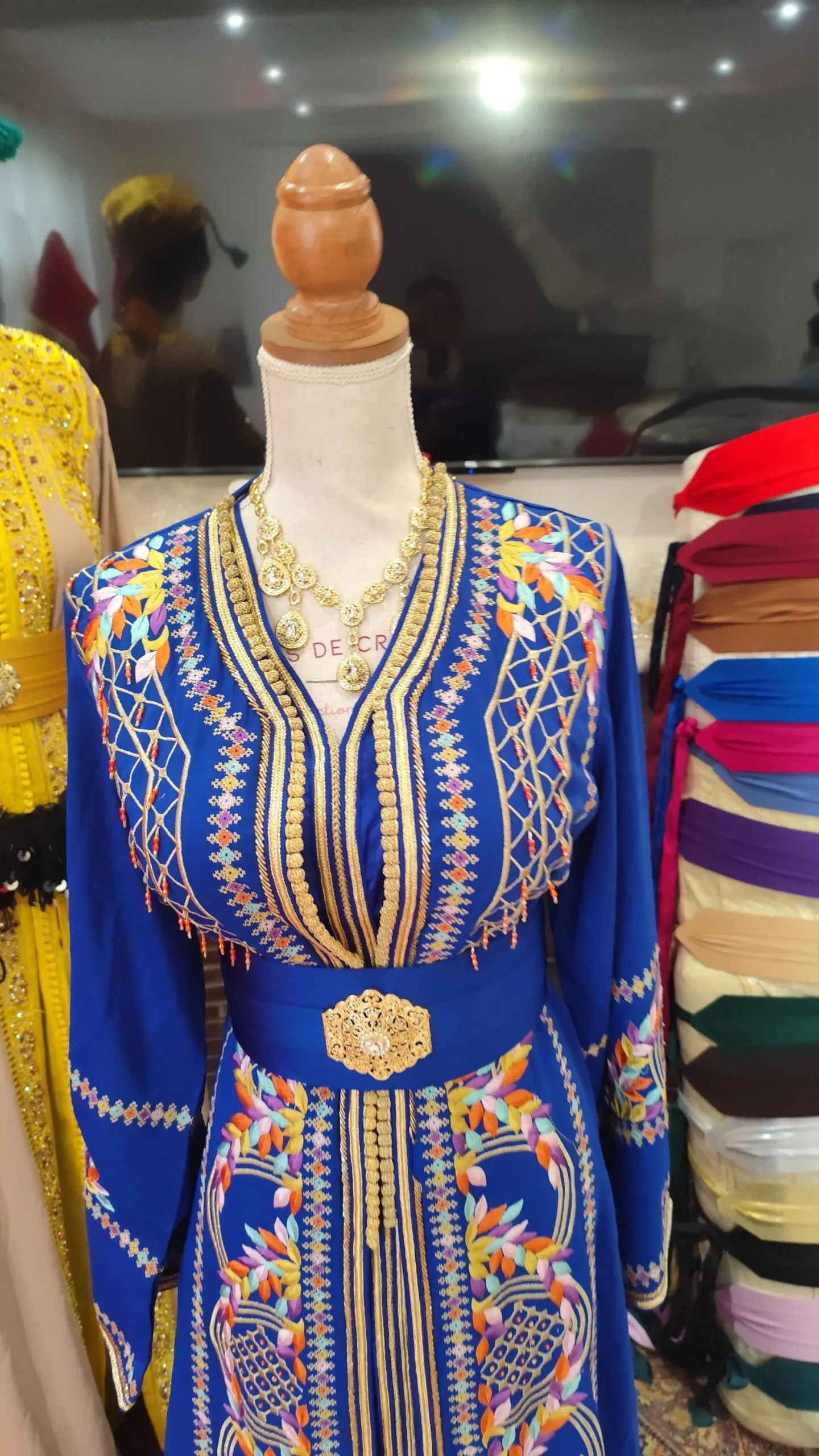 caftan marocain d occasion – Image 12