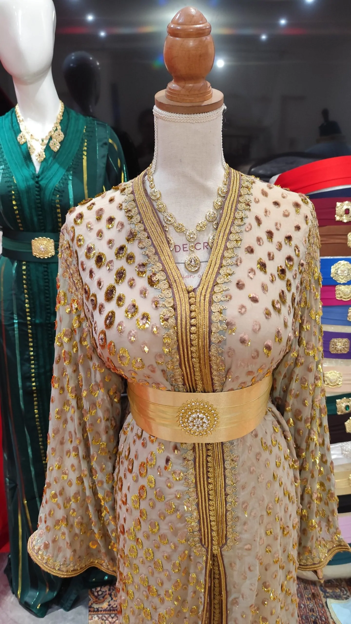 caftan marocain d occasion grande taille – Image 9
