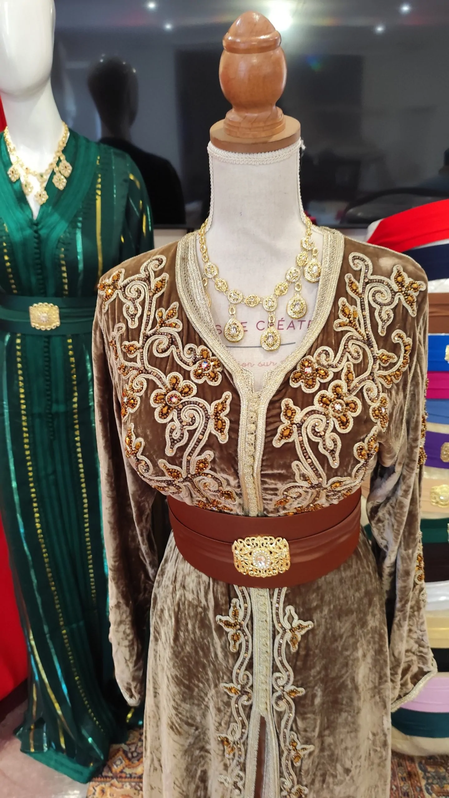 caftan marocain d occasion – Image 3