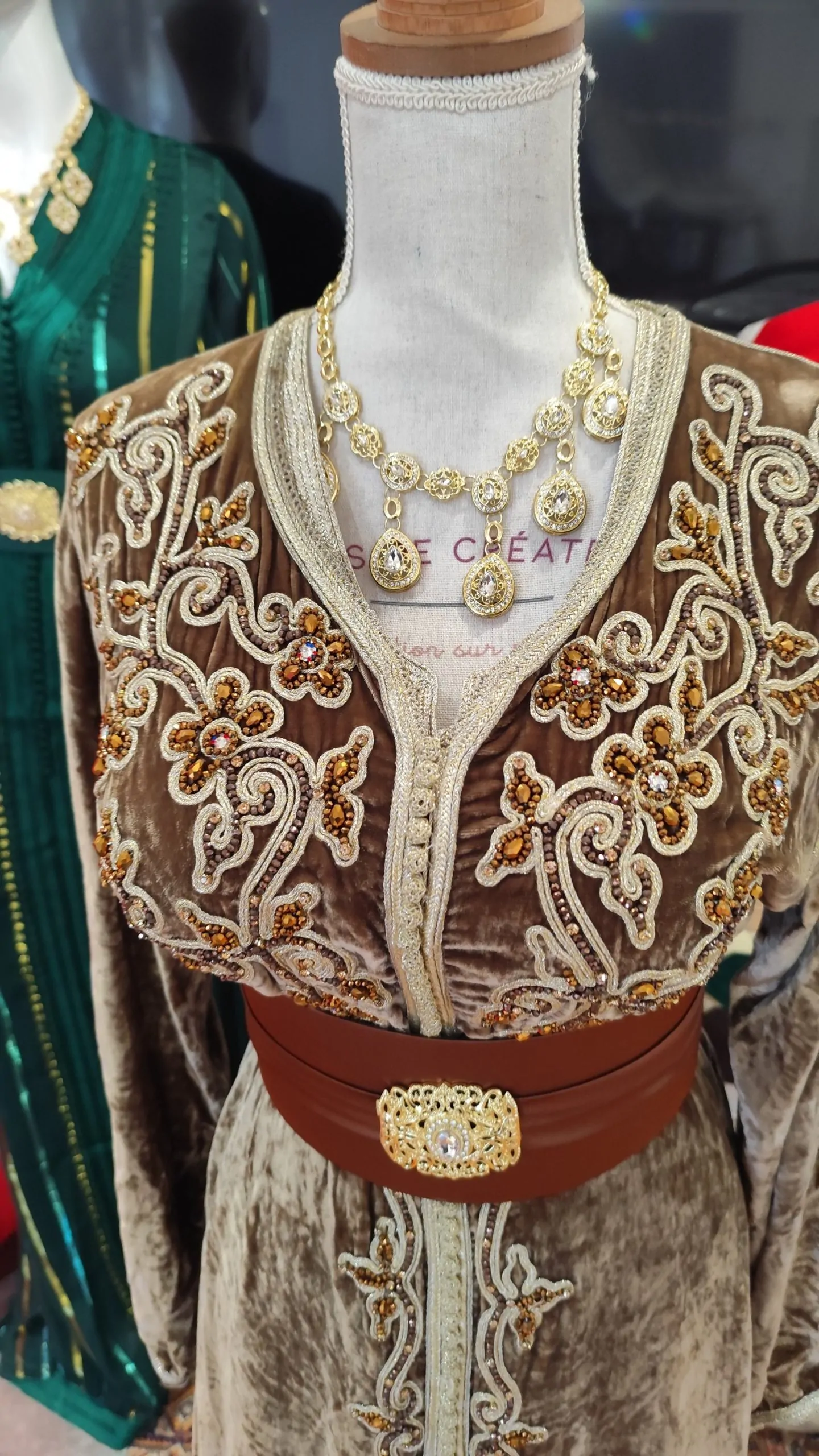 caftan marocain d occasion – Image 11