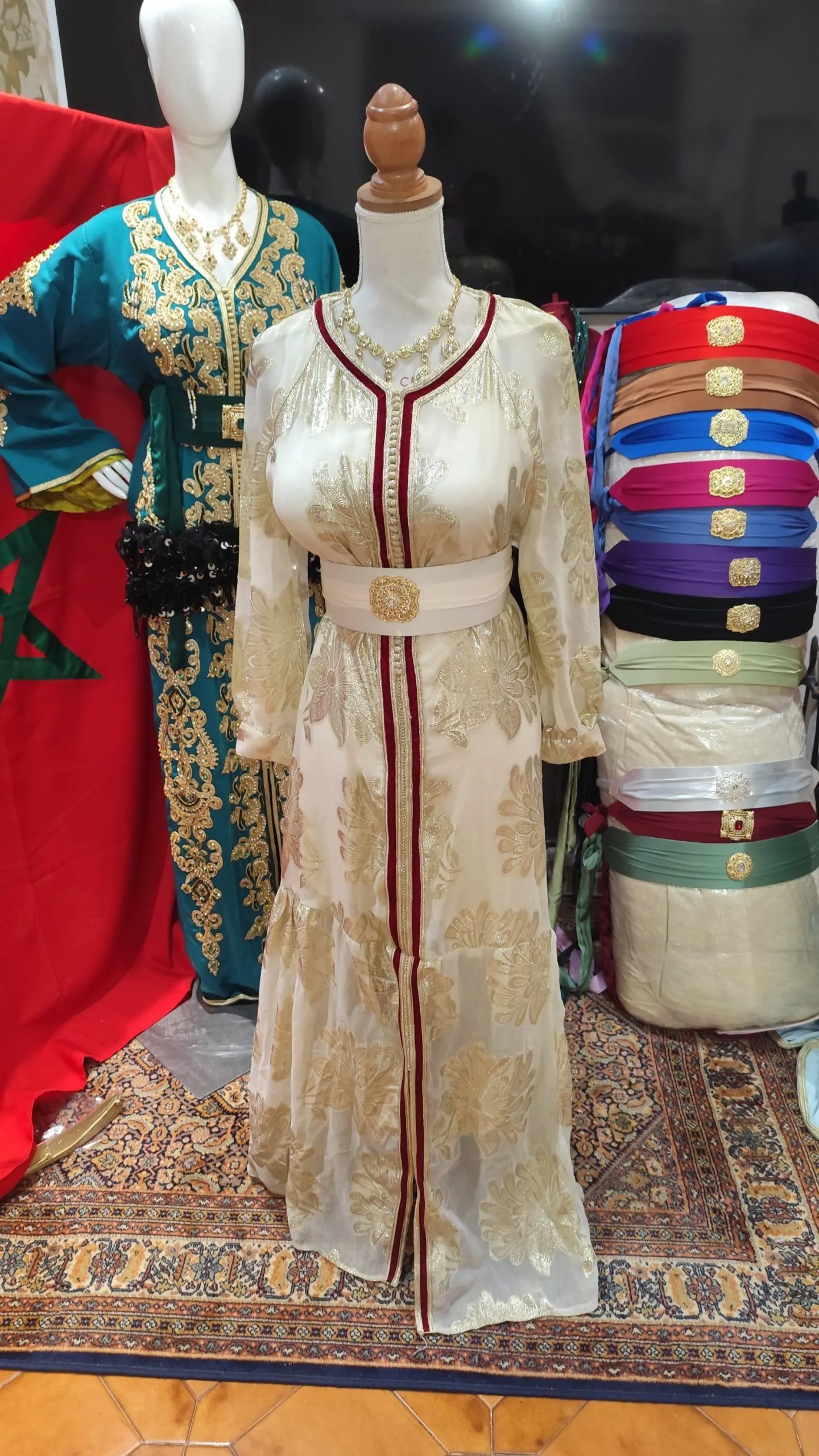 caftan marocain d occasion – Image 5