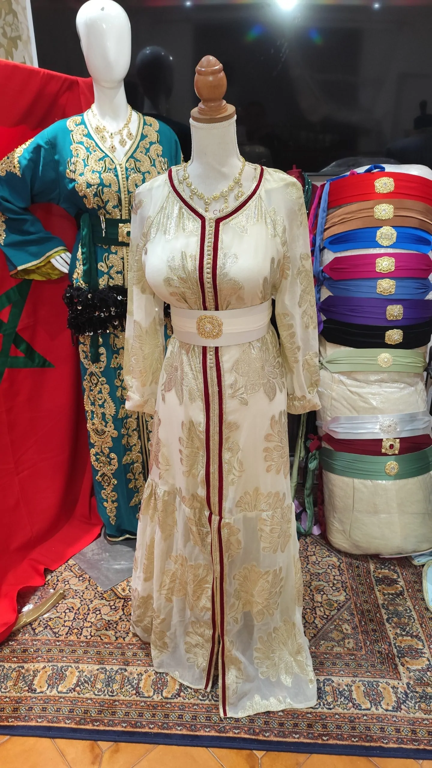 caftan marocain d occasion – Image 10