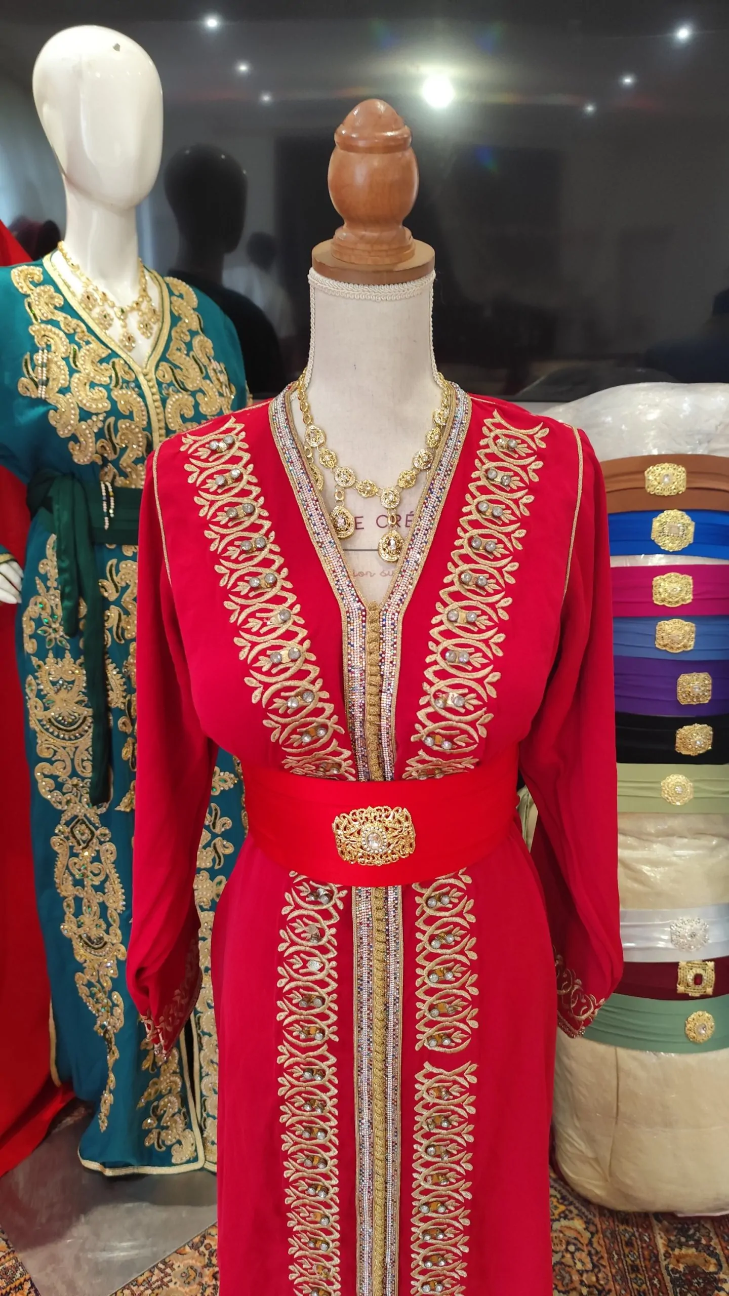 caftan marocain d occasion – Image 4