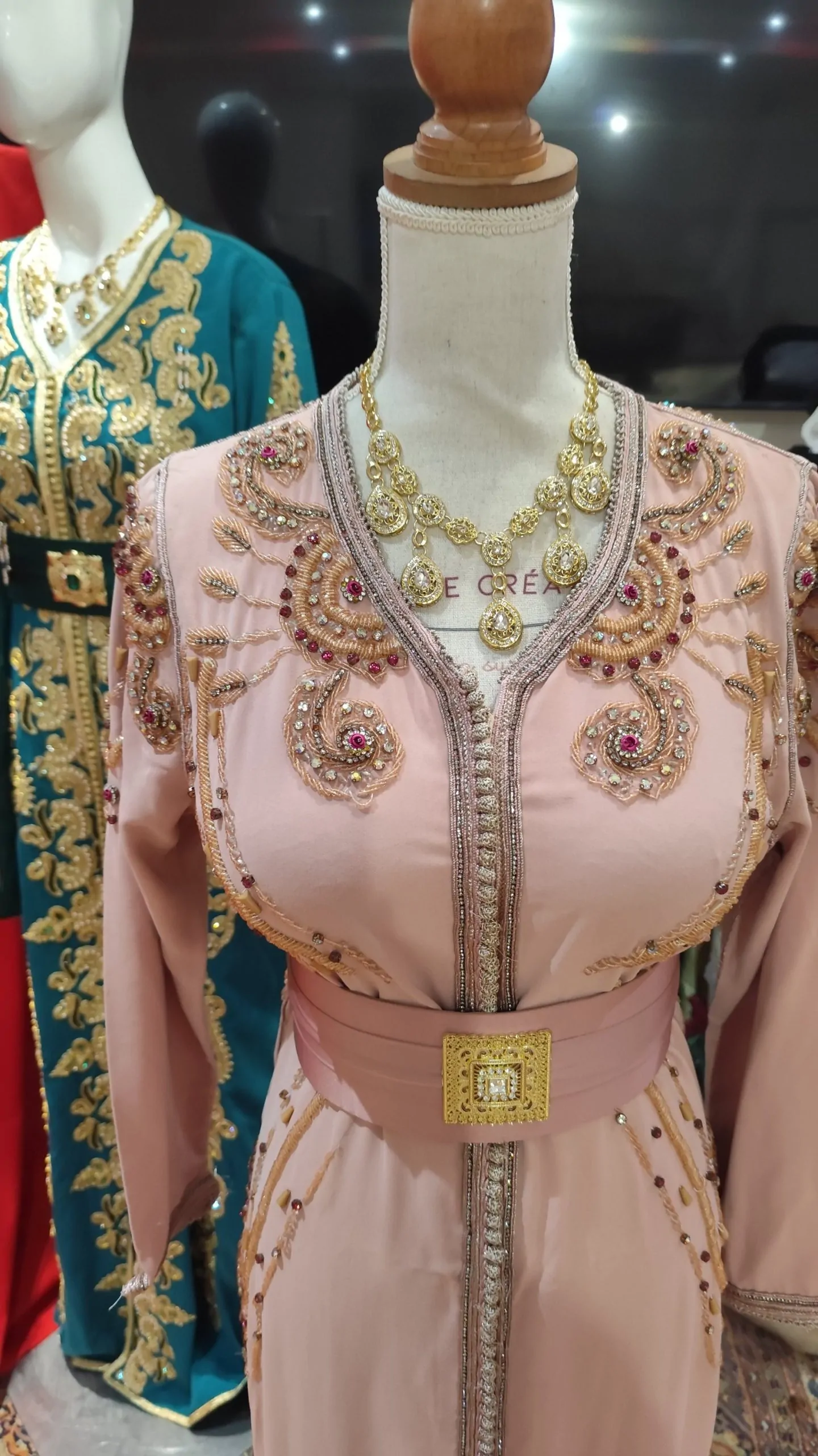 caftan marocain d occasion – Image 2