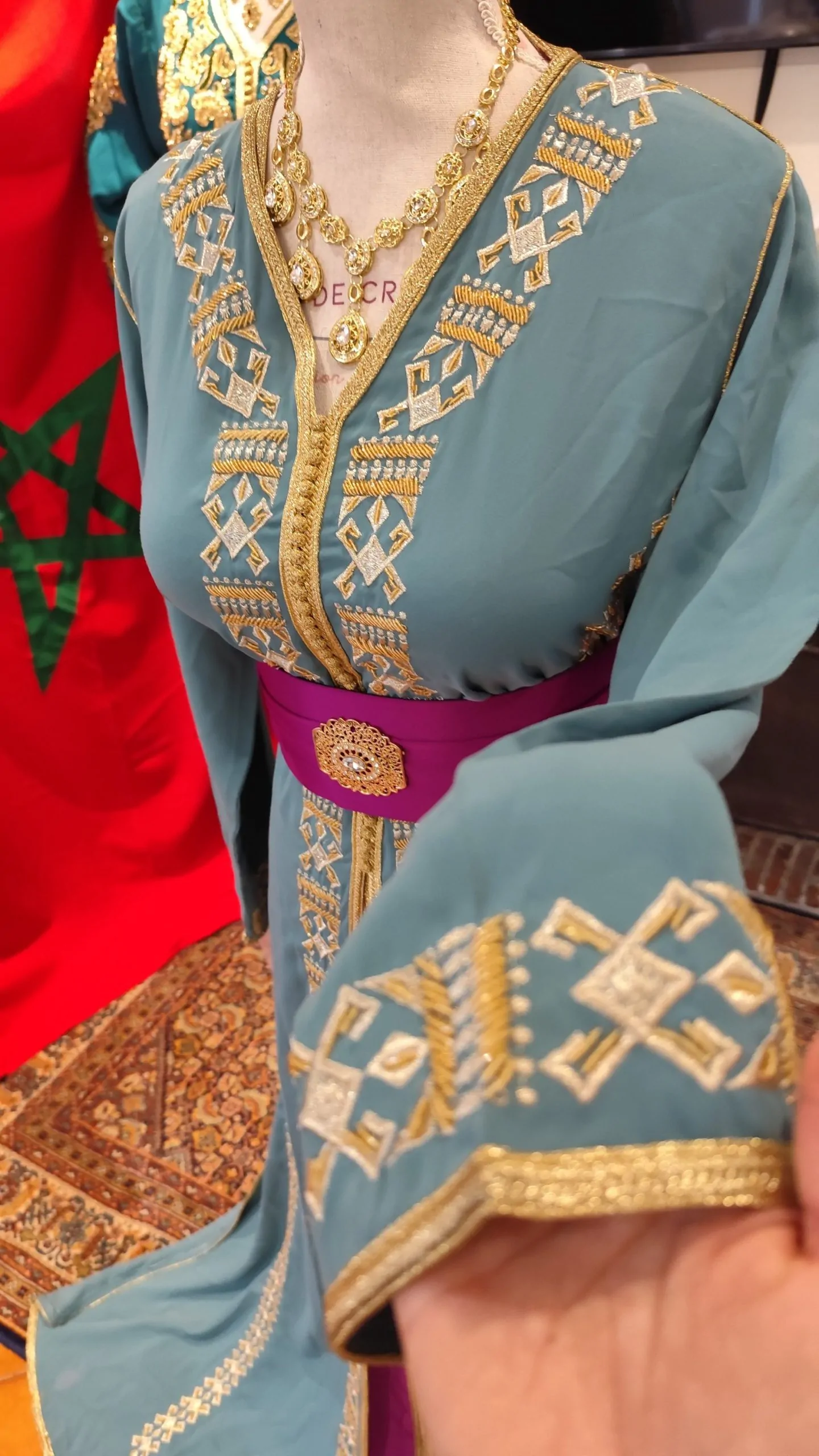 caftan marocain d occasion – Image 7